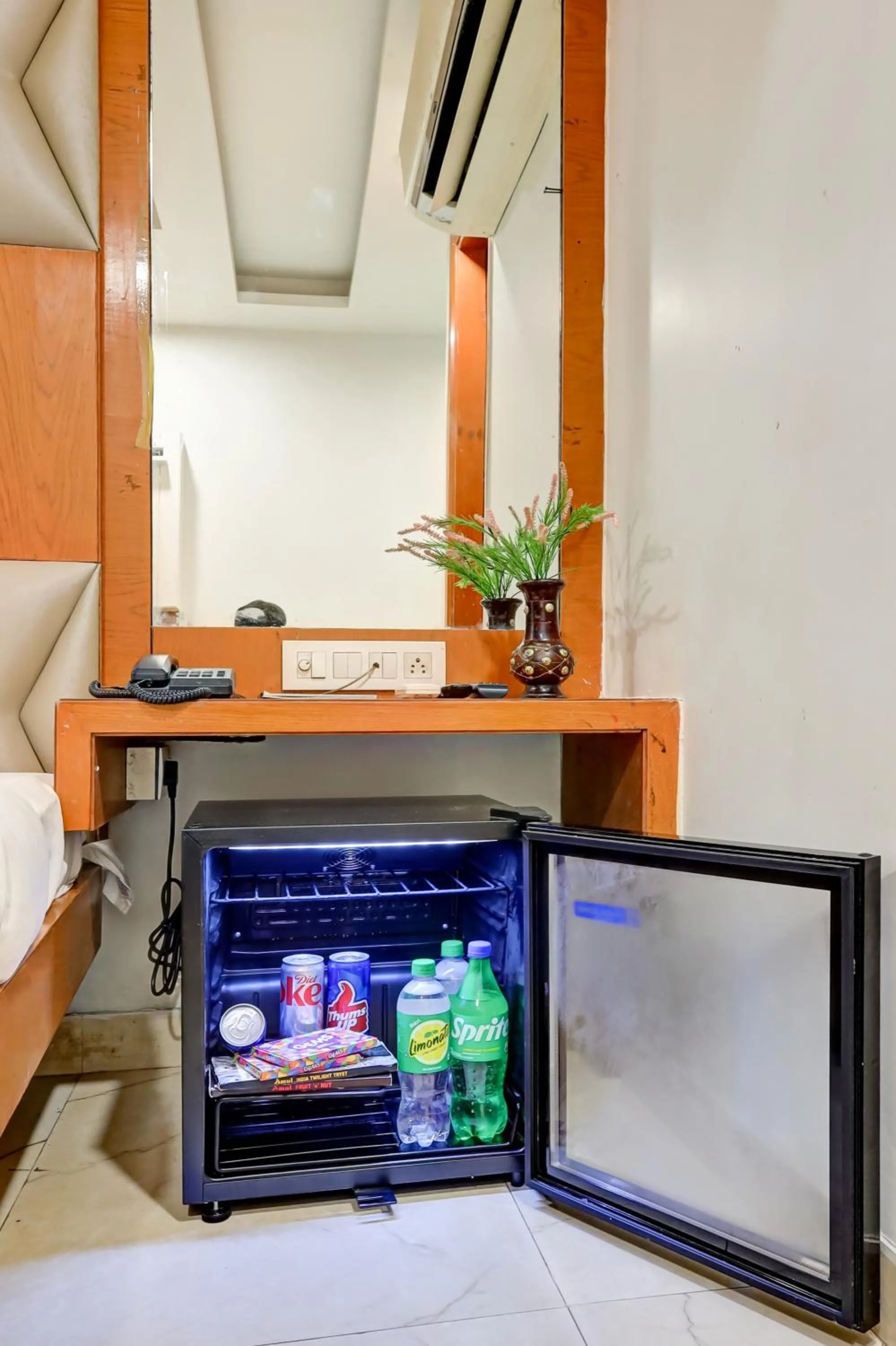 minibar in Hotel Tashkent Palace - Walk in from New Delhi Station & Metro Station