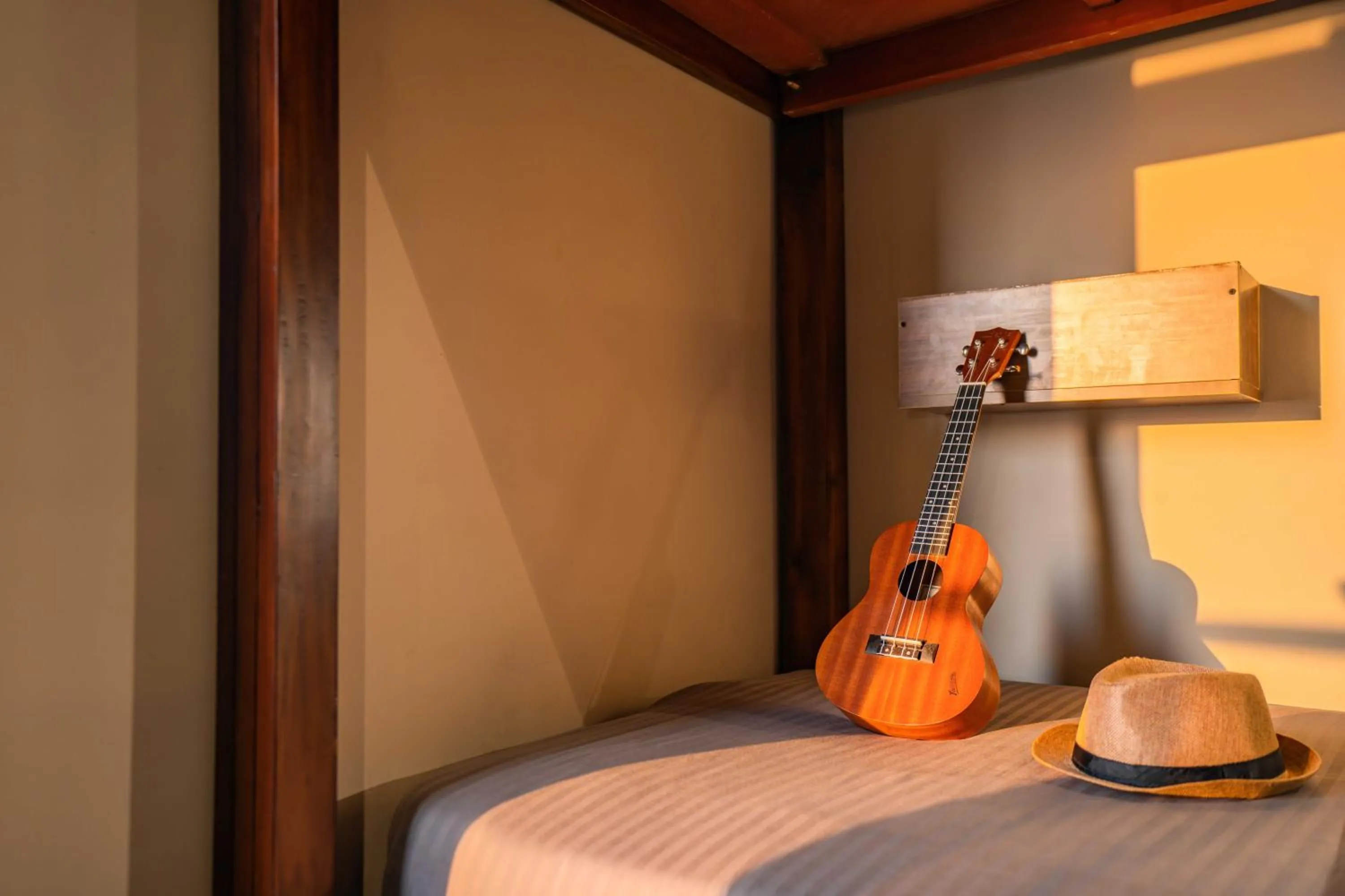 Decorative detail, Bed in Zostel Gokarna