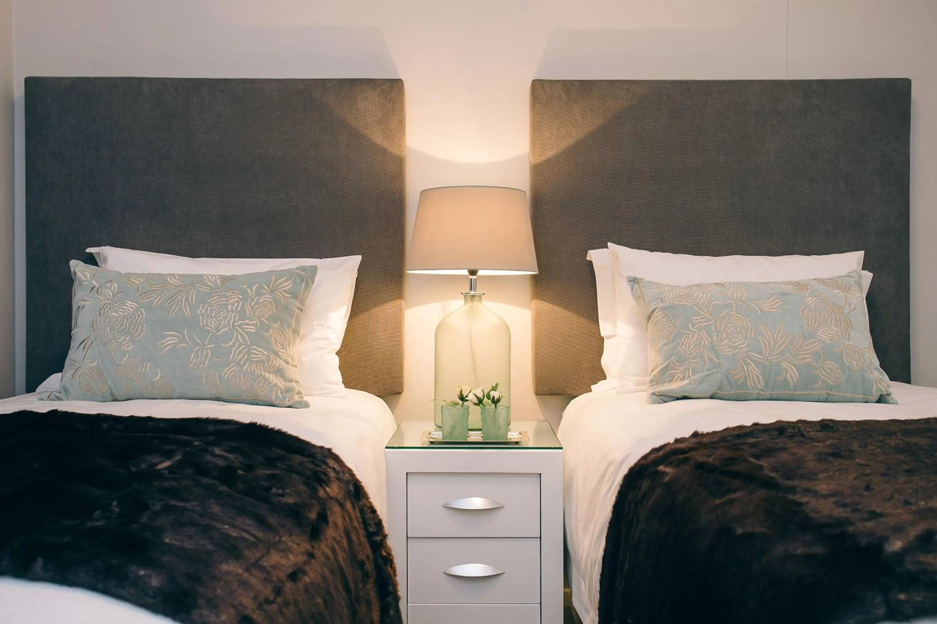 Bedroom, Bed in Superior Apartment Mayfair