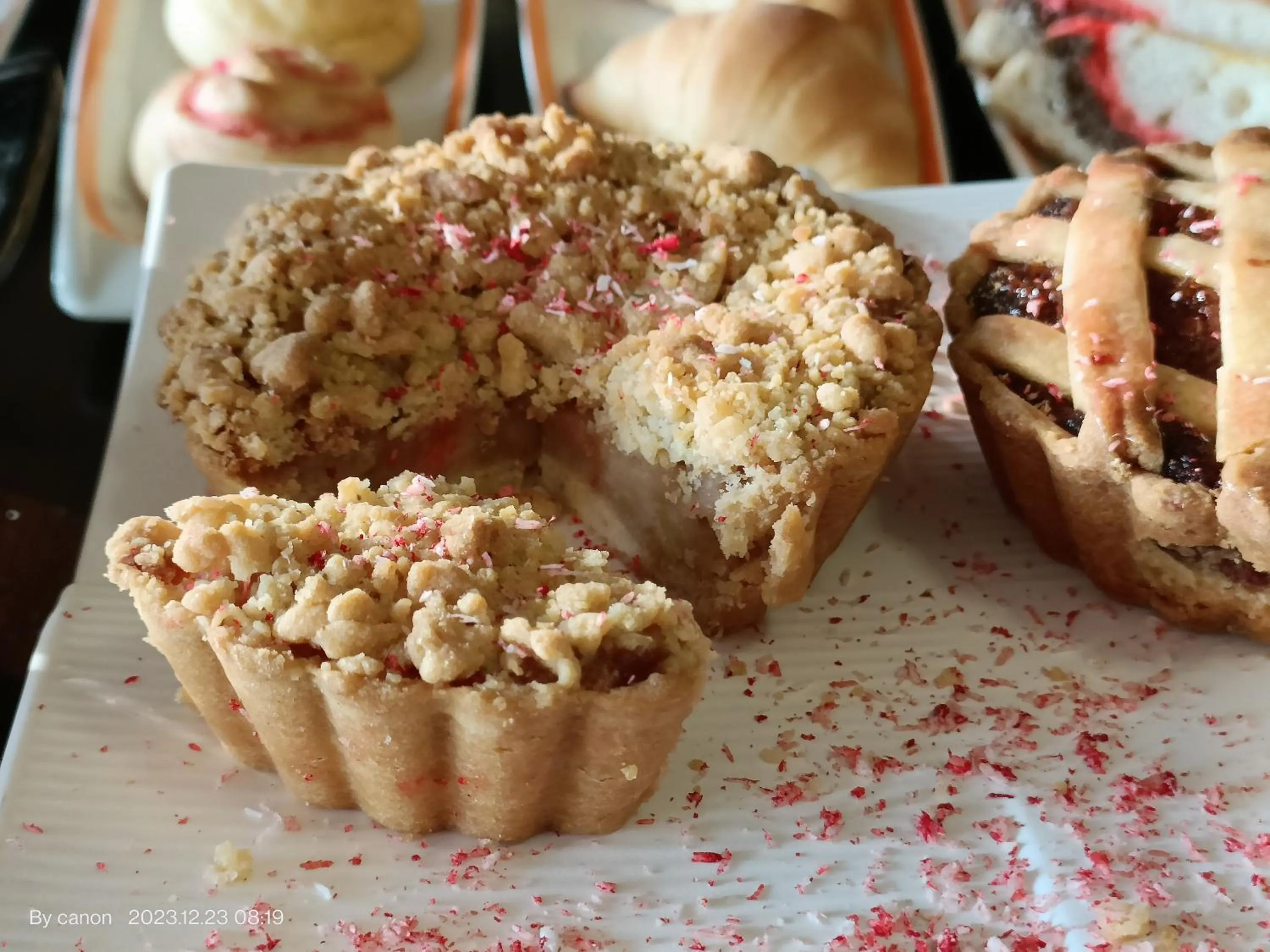 Food and drinks in Hotel Mumbai House