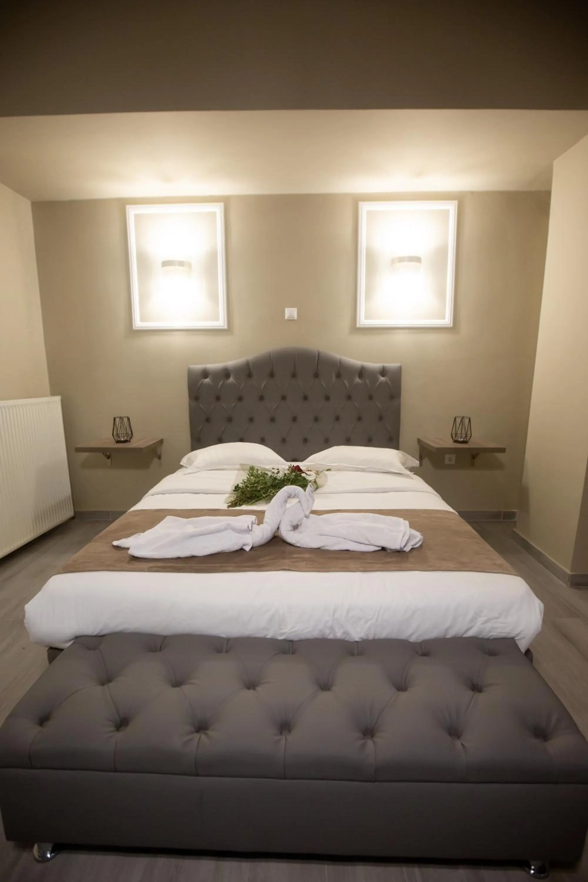 Bed in Cavallari Palace Hotel Suites