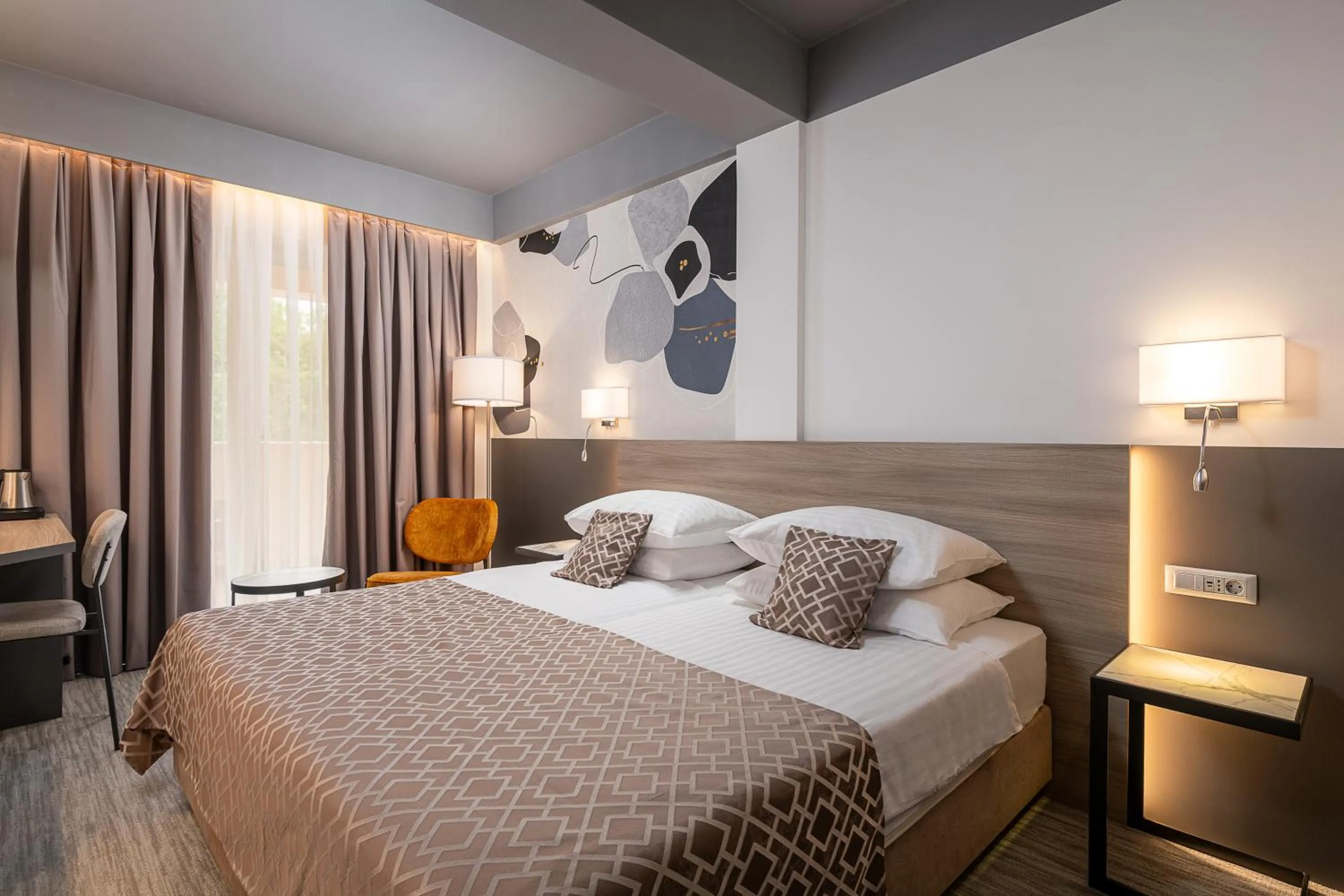 Bedroom, Bed in Hotel Ivka