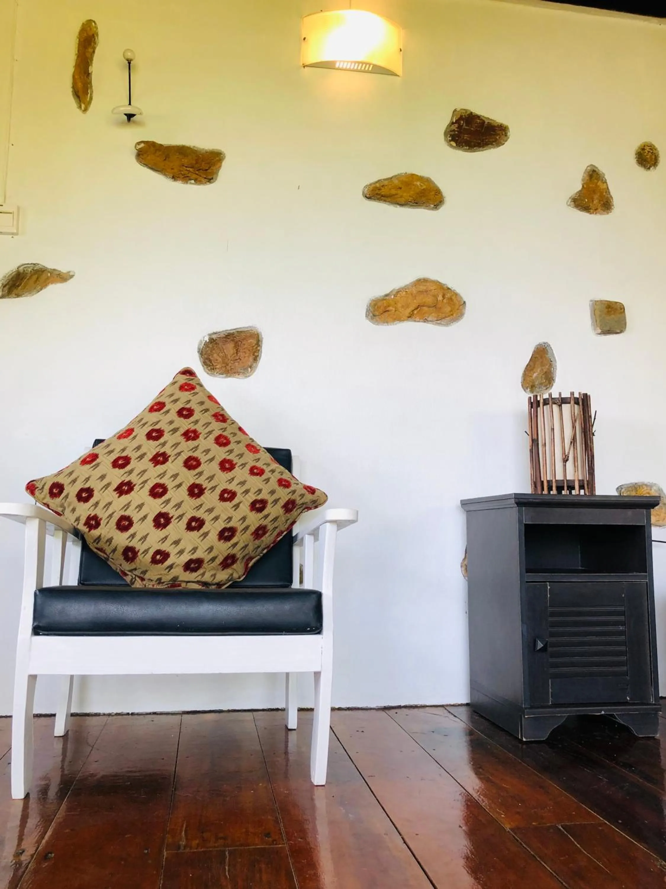 Seating area in Oon Lee Bungalows