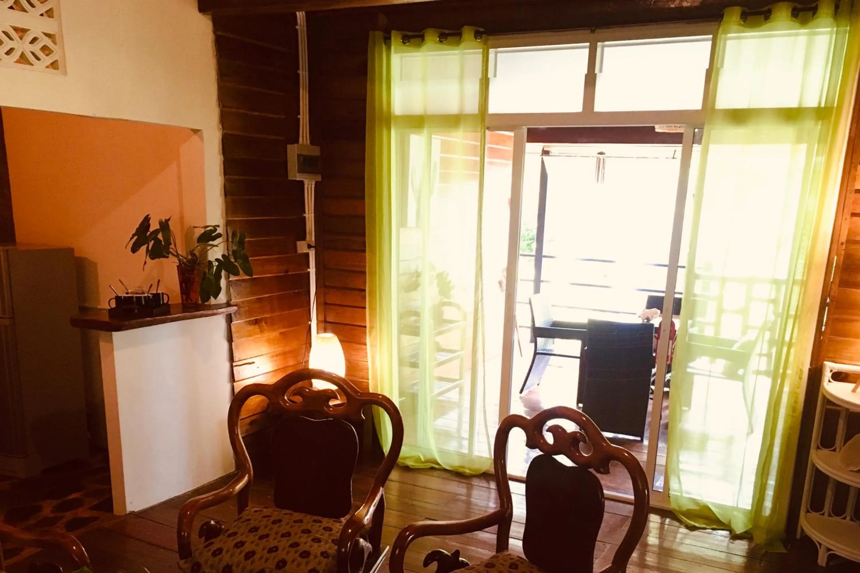 Living room in Oon Lee Bungalows