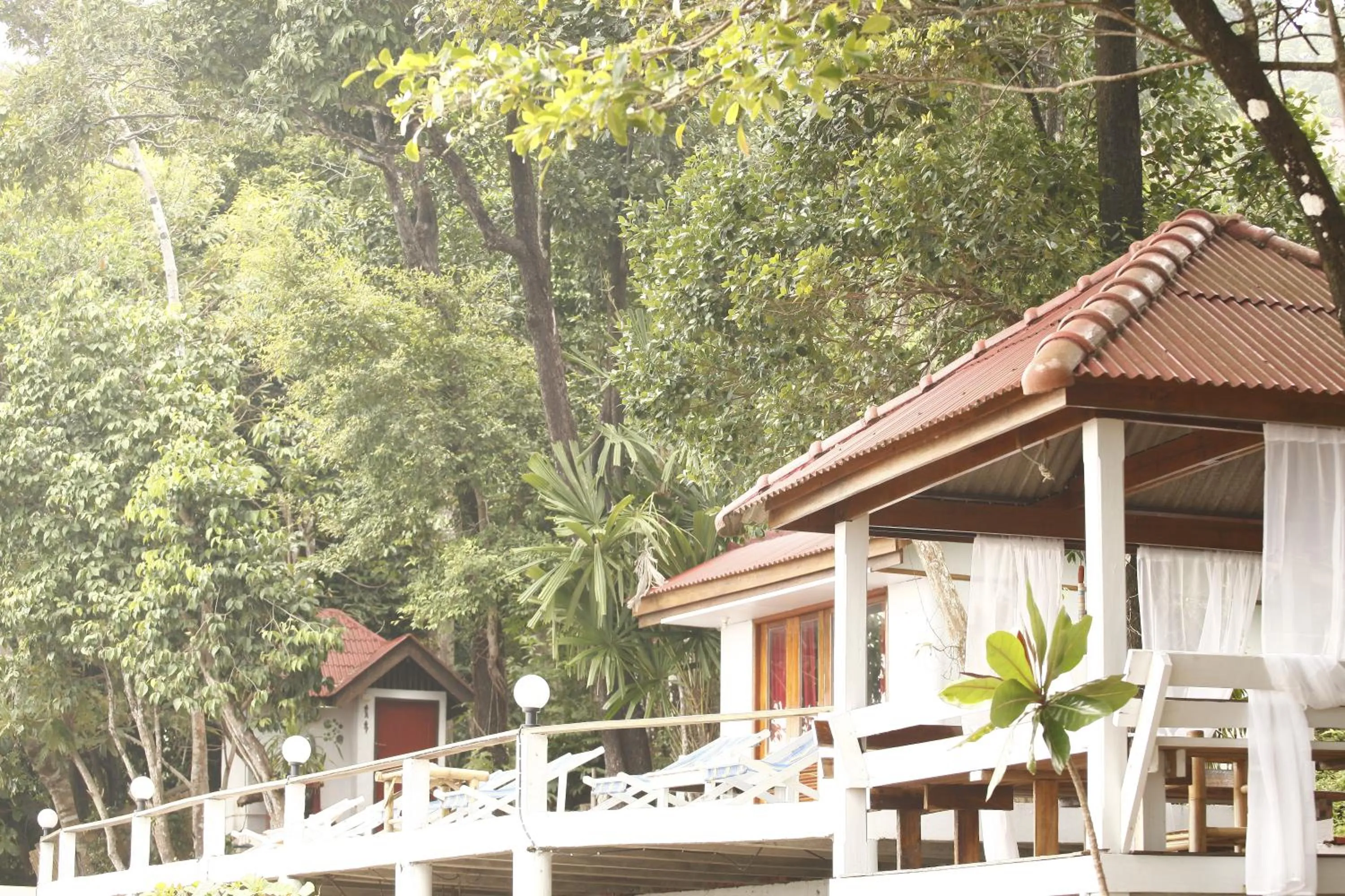 Balcony/Terrace in Oon Lee Bungalows