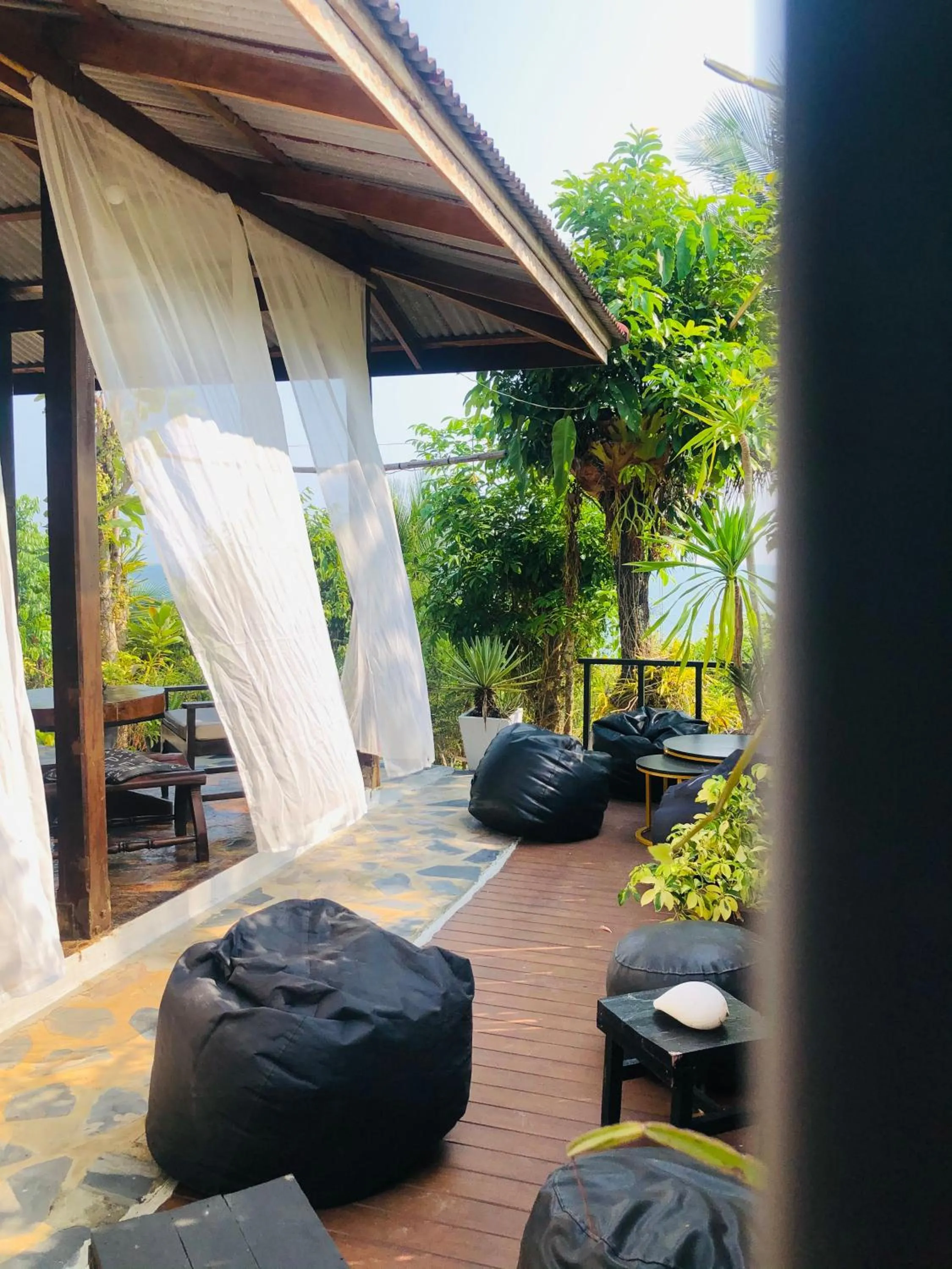 Property building in Oon Lee Bungalows