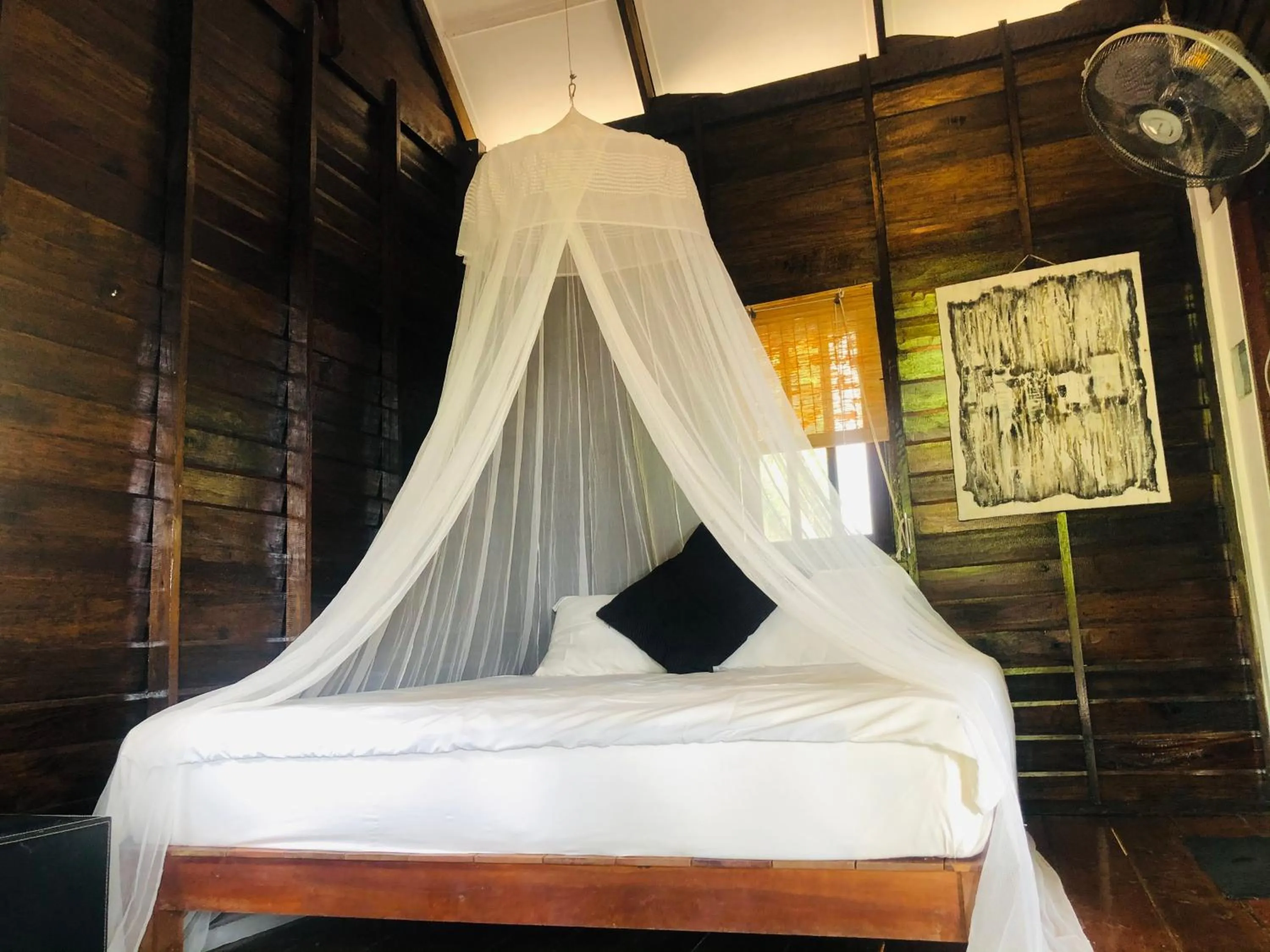 Bedroom, Bed in Oon Lee Bungalows