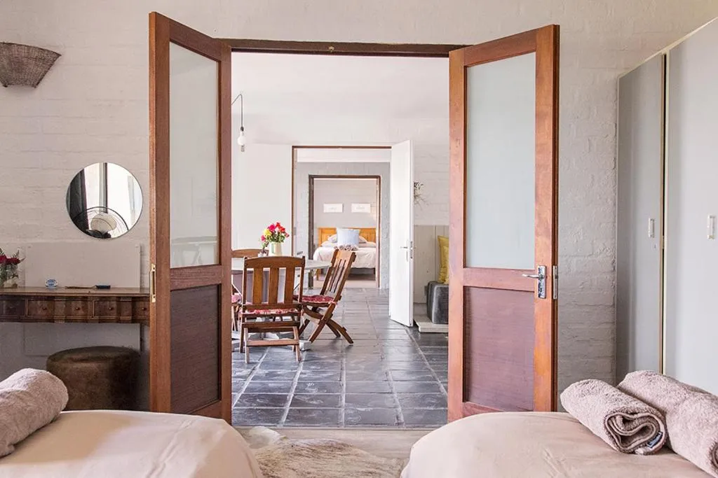 Bed in Waterside on Le Bonheur