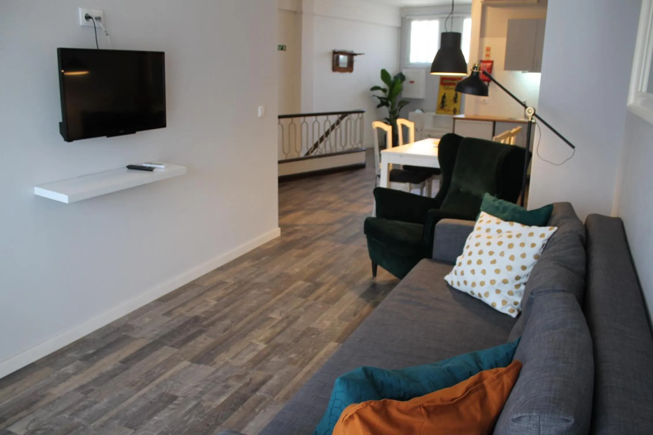 TV and multimedia in LL Picaria 16