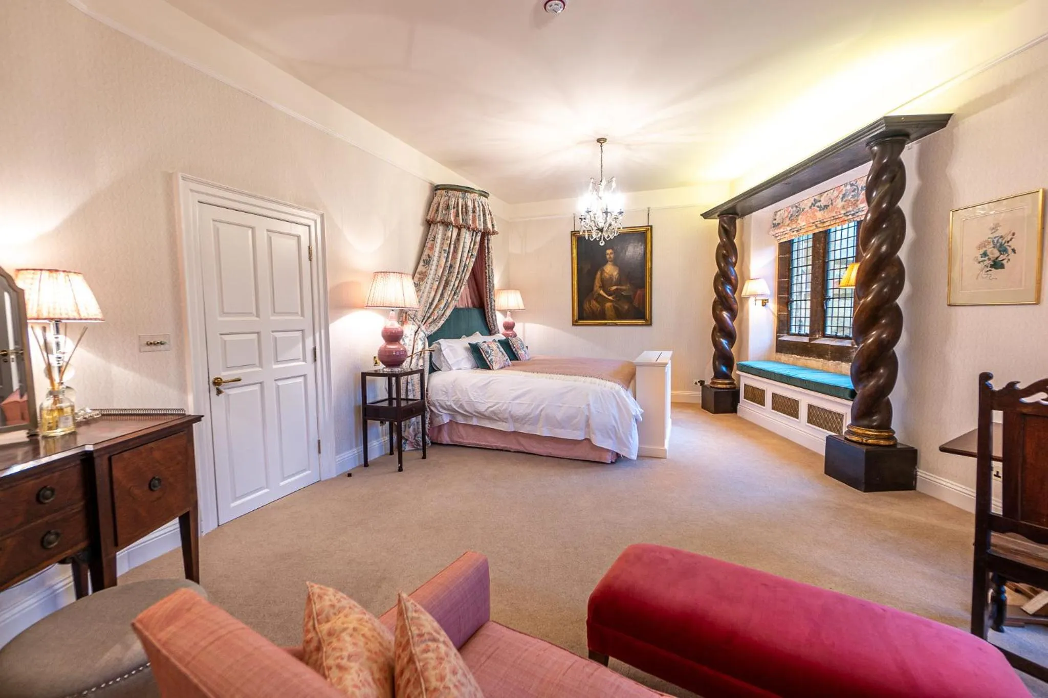 Photo of the whole room, Bed in Hooton Pagnell Hall