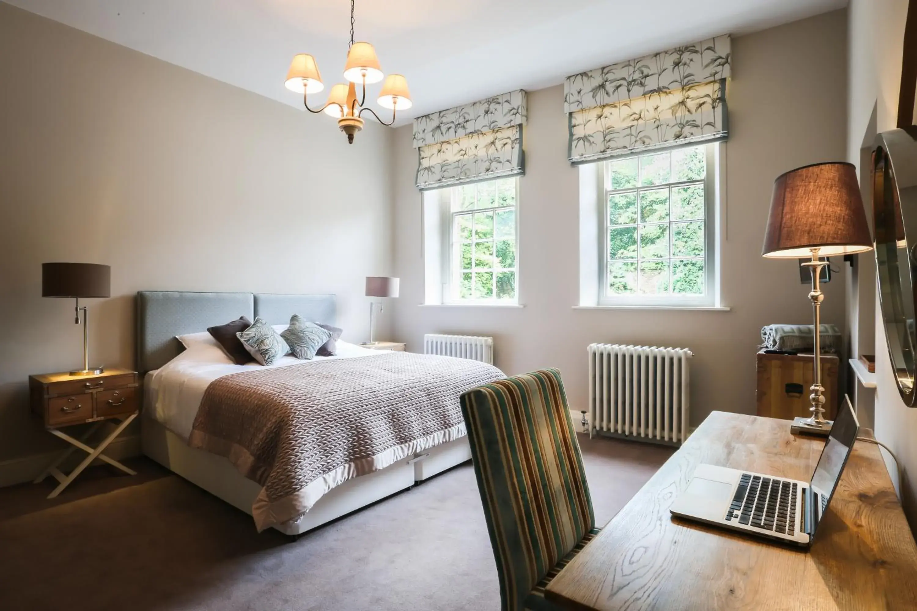 Deluxe Double or Twin Room in Hooton Pagnell Hall Deluxe Double or Twin Room in Hooton Pagnell Hall