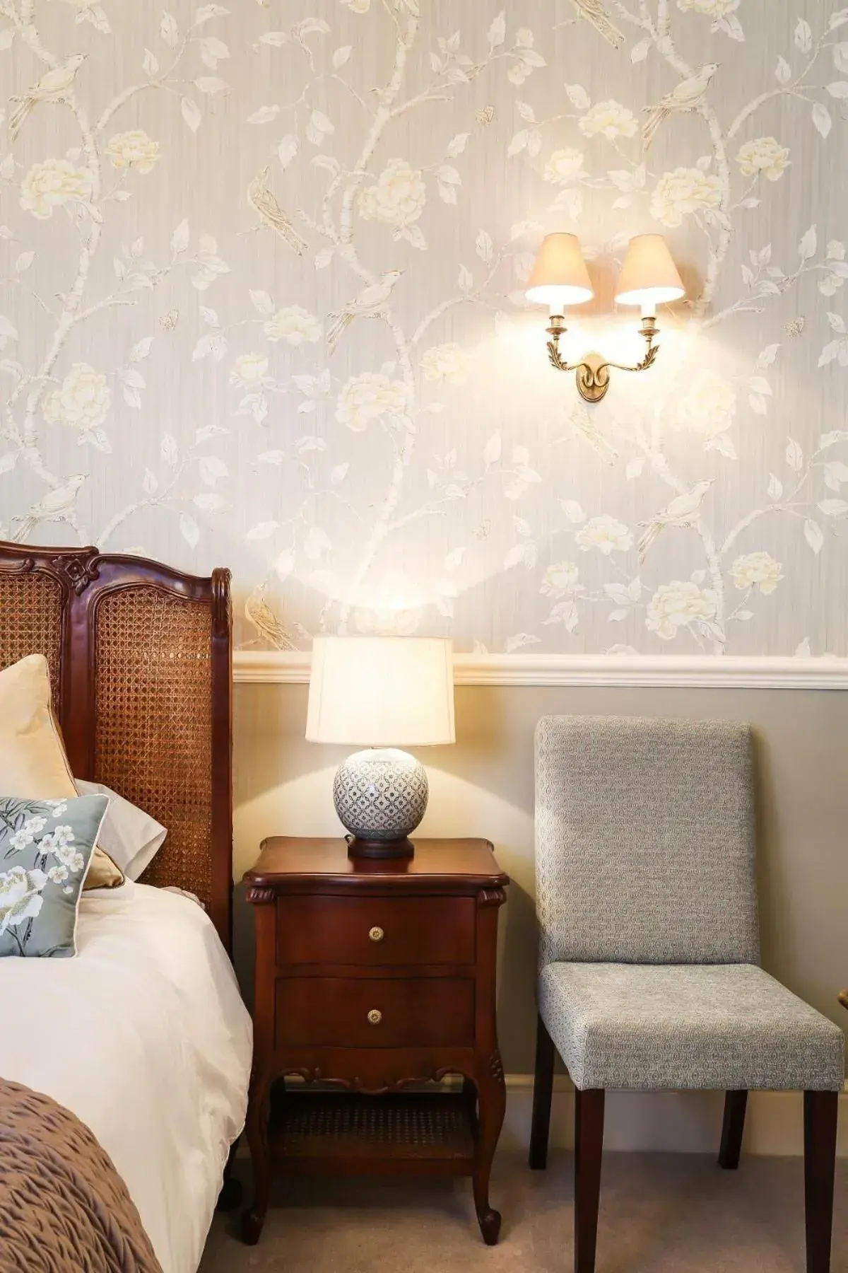 Deluxe King Suite in Hooton Pagnell Hall Deluxe King Suite in Hooton Pagnell Hall