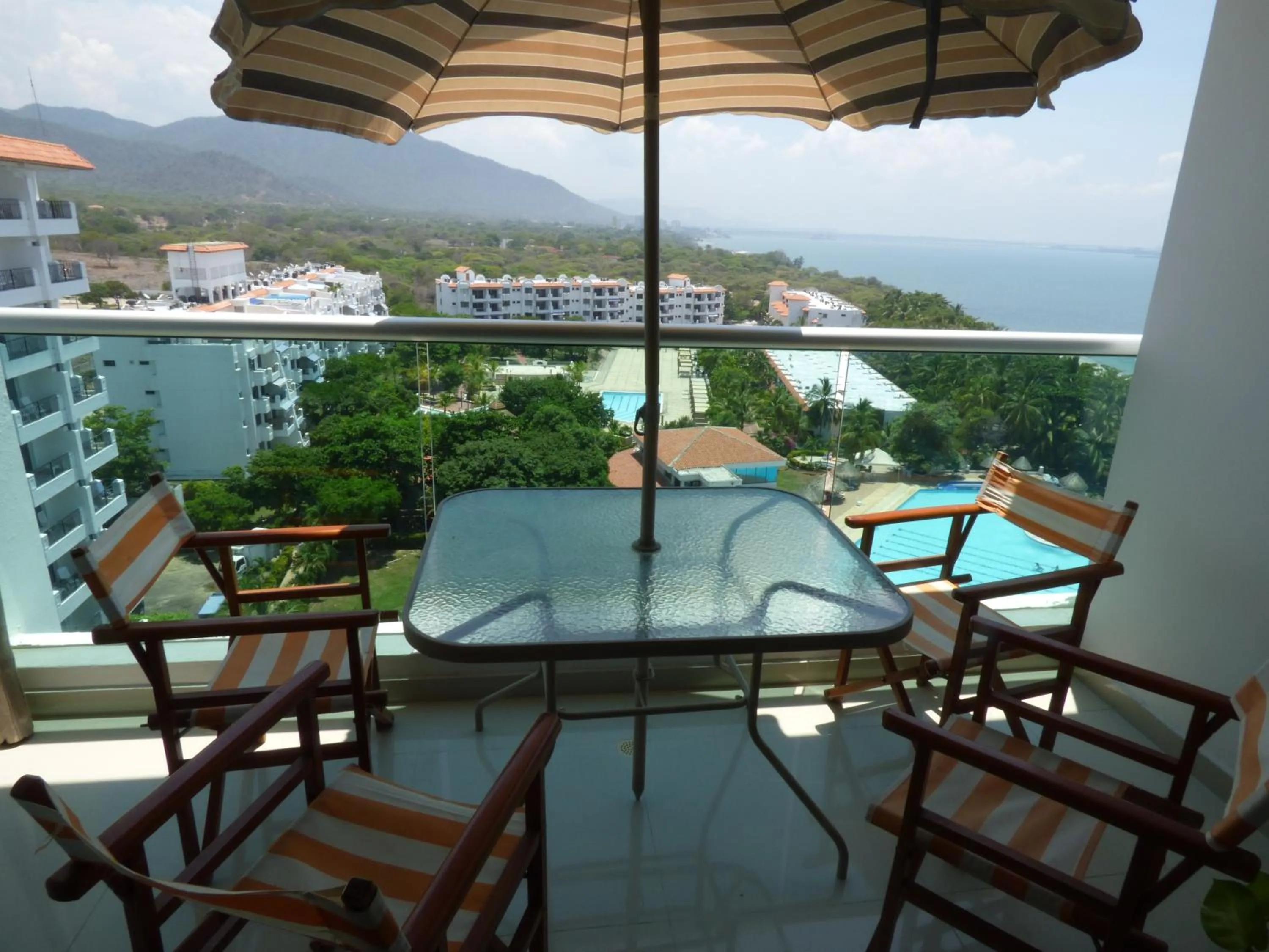 Costa Azul Suites 802