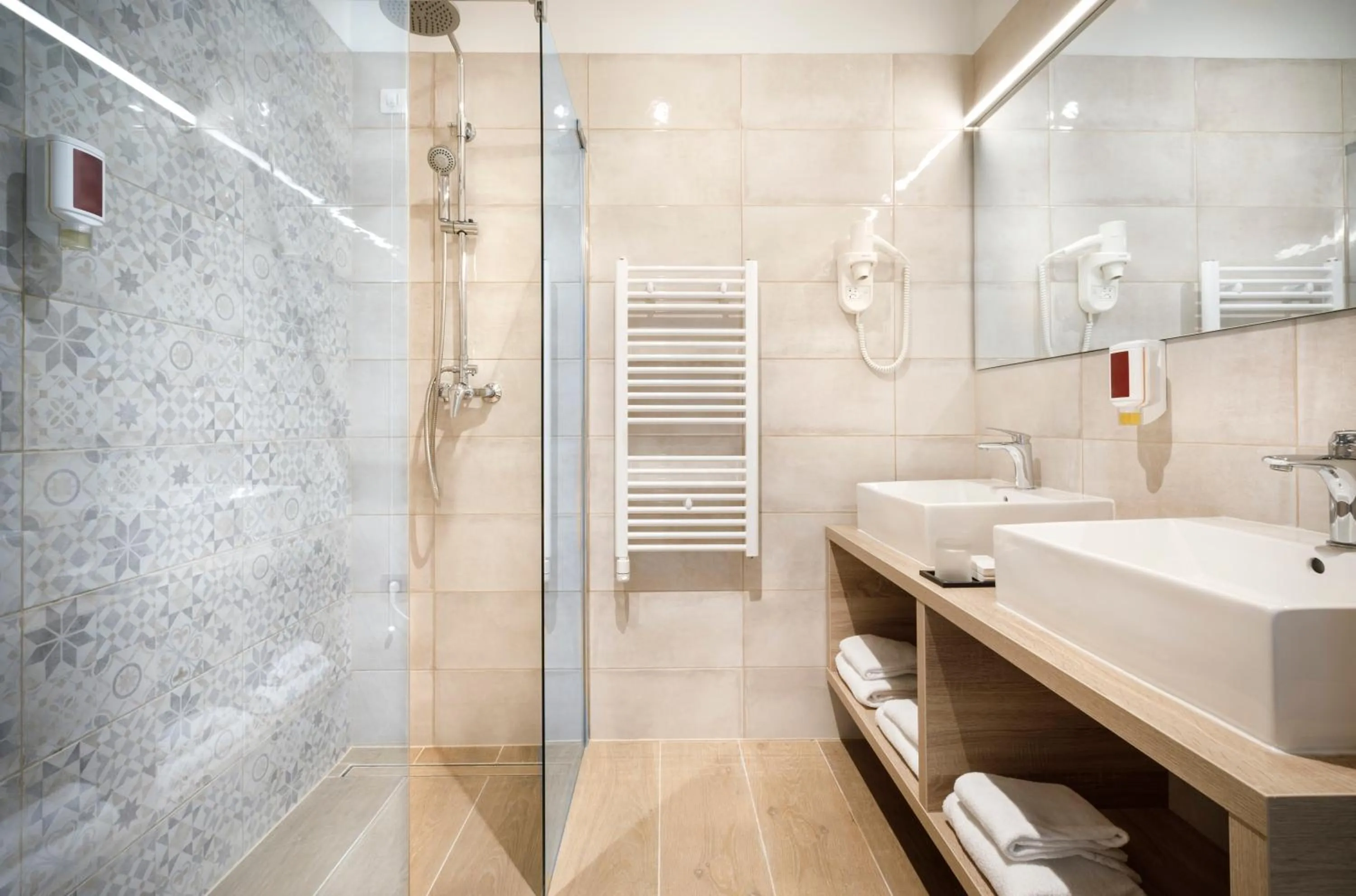 Shower in Hotel Marina - by Liburnia Hotels & Villas
