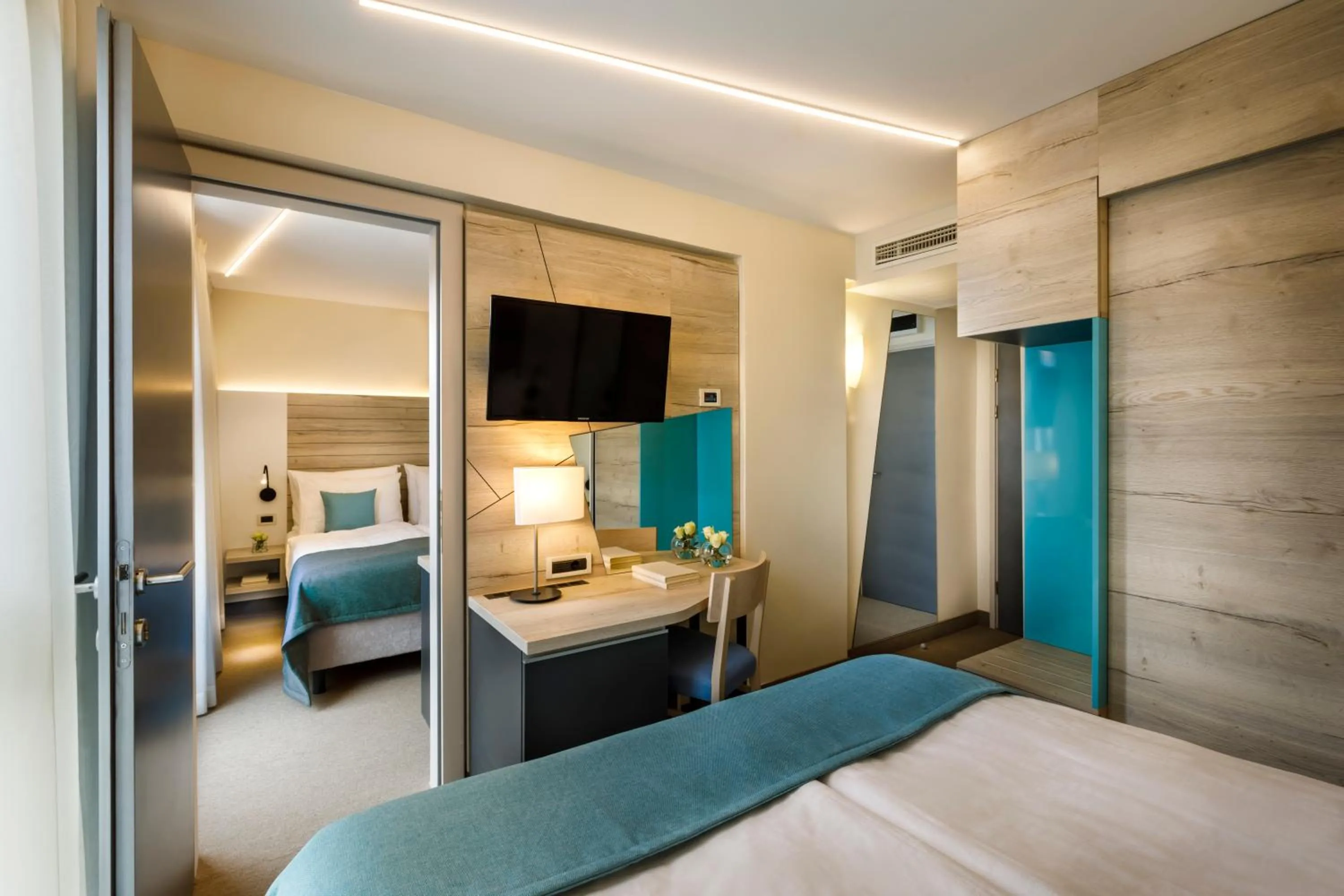 TV and multimedia, Bed in Hotel Marina - by Liburnia Hotels & Villas