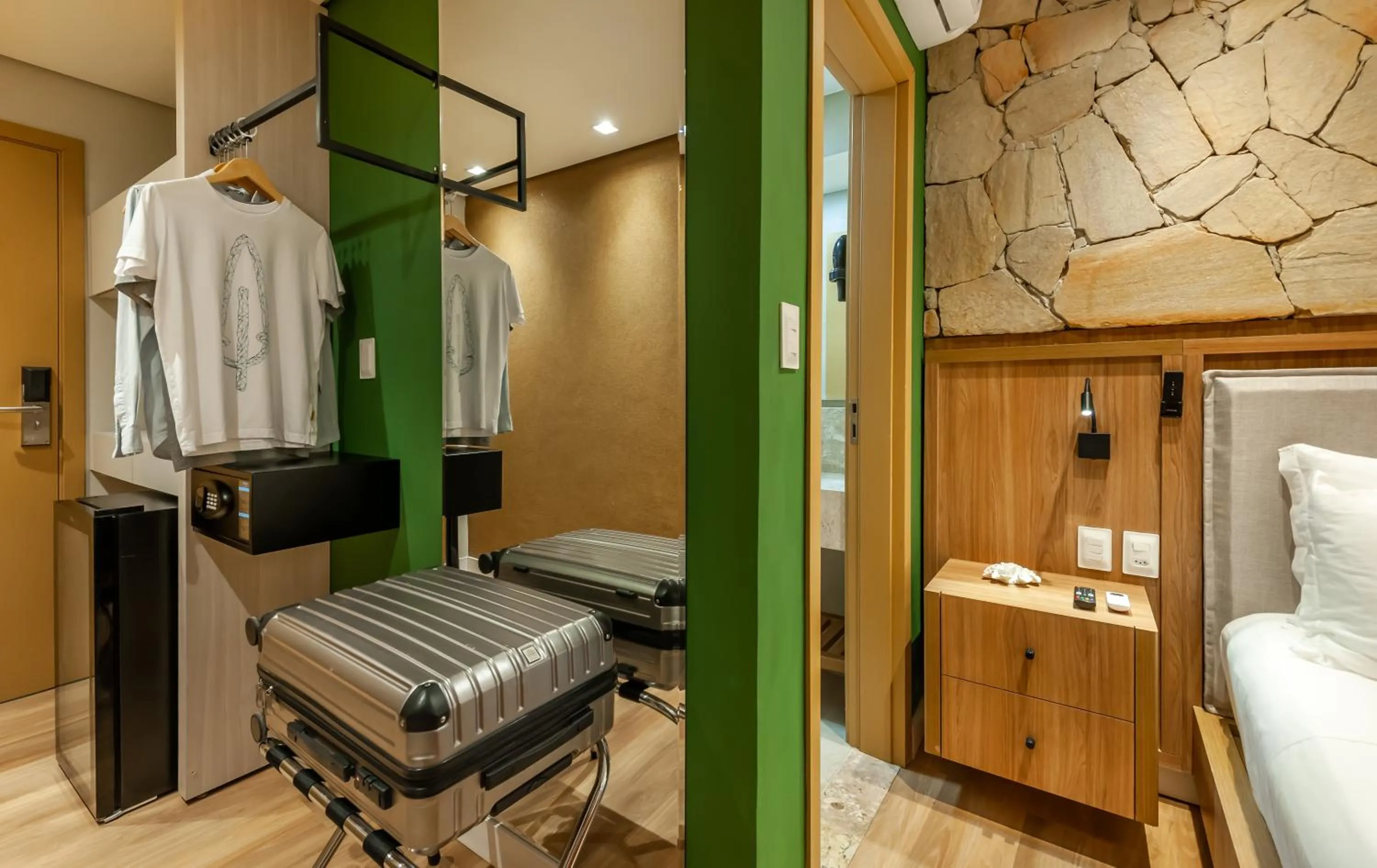 Photo of the whole room in Pousada Bahia Tambor