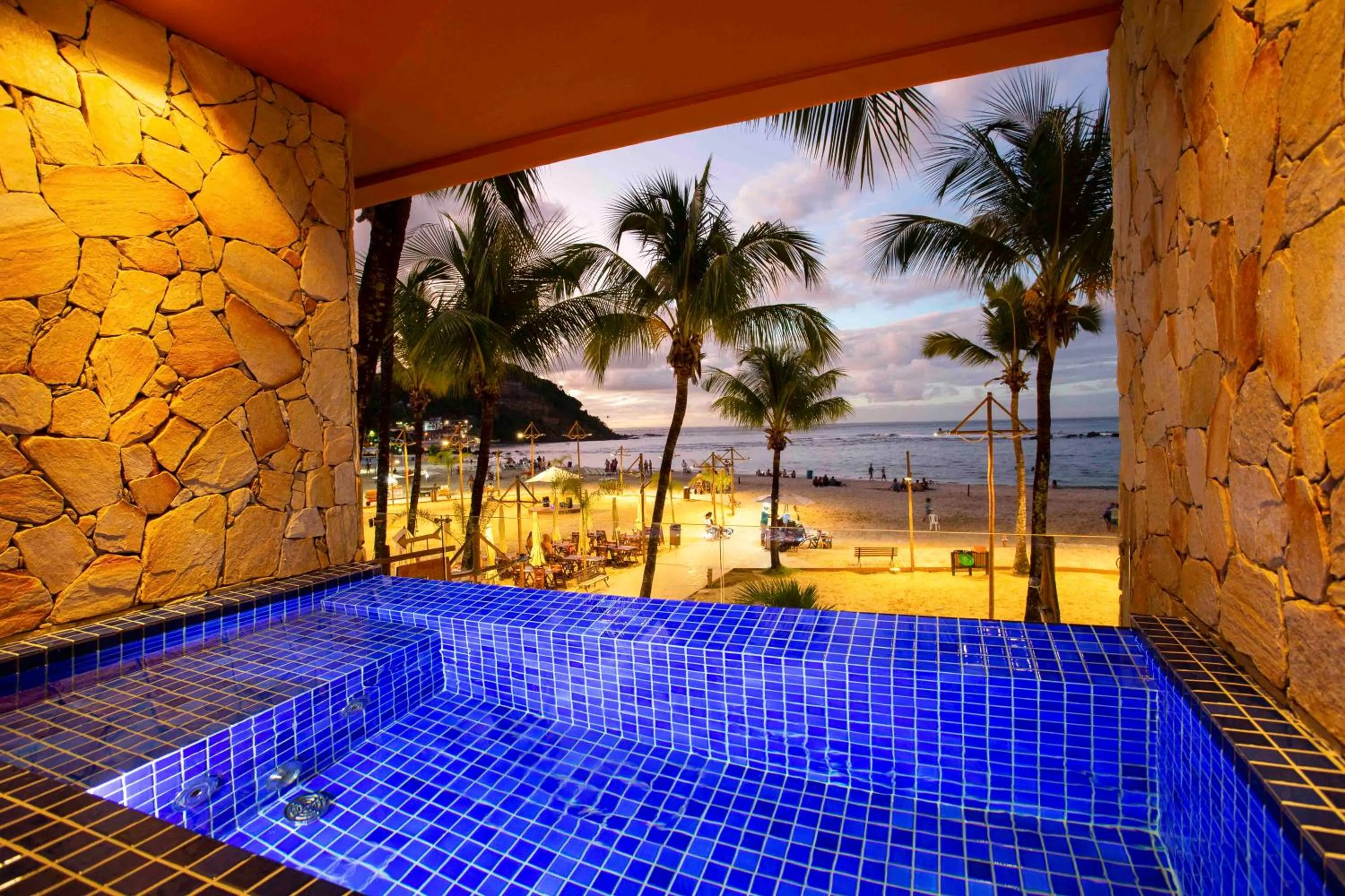 Swimming pool in Pousada Bahia Tambor