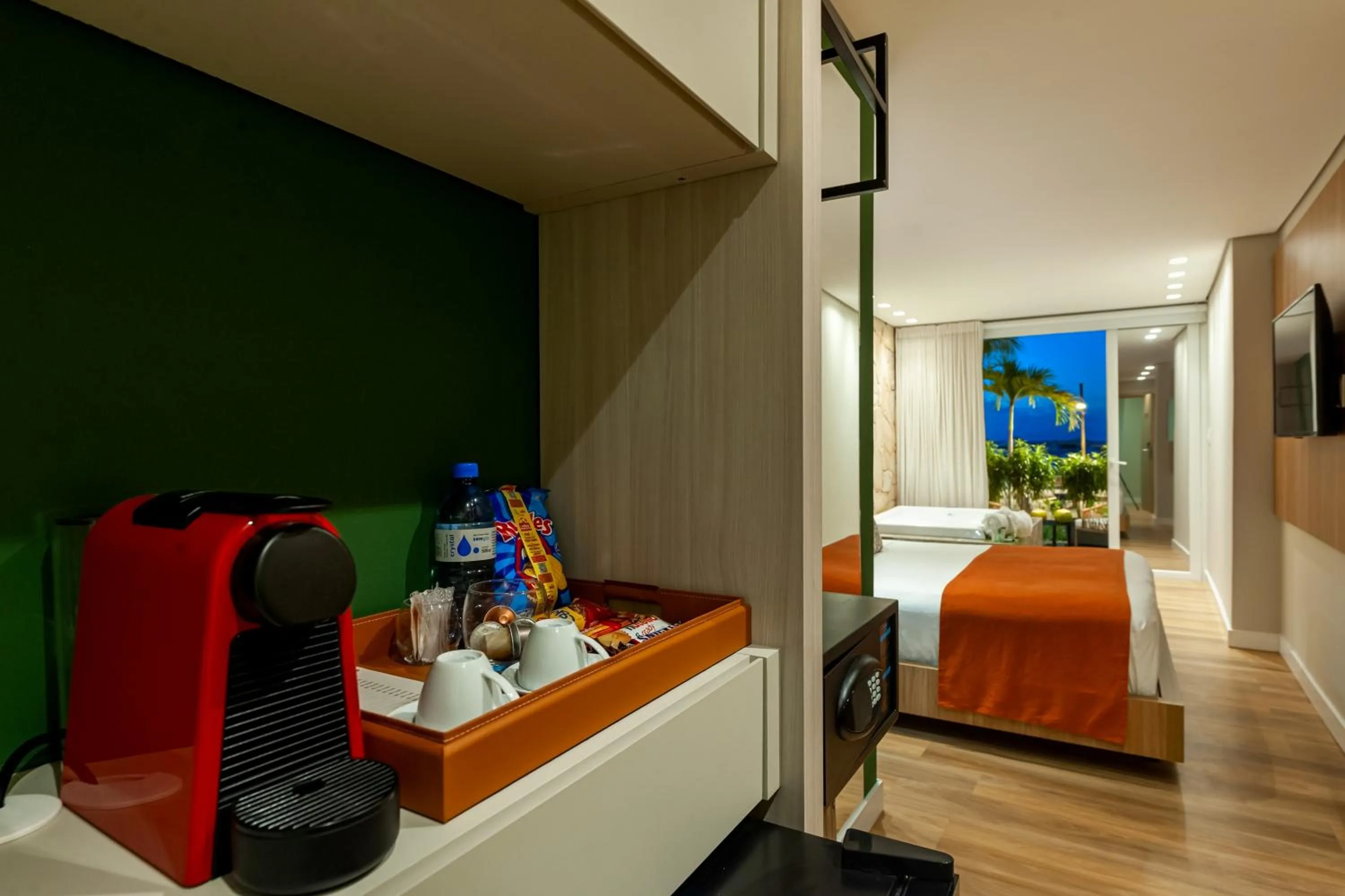 Coffee/tea facilities, Bed in Pousada Bahia Tambor