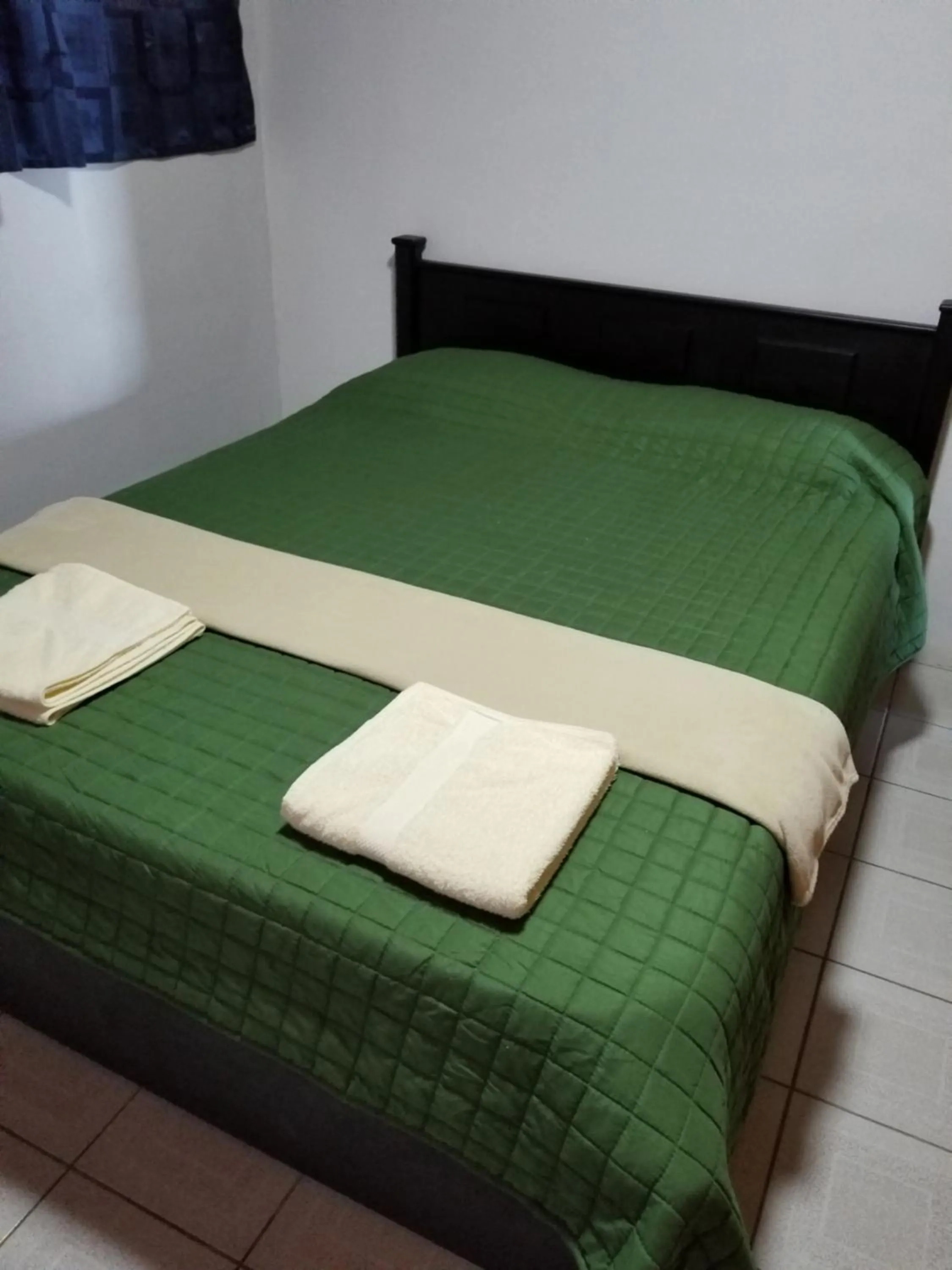 Bed in Hotel Monte Campana Escazu