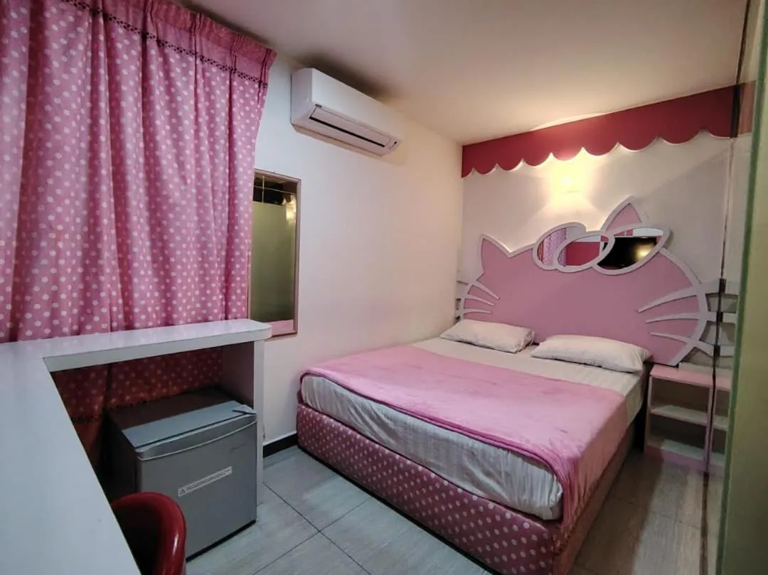 Bed in Dolphin Hotel