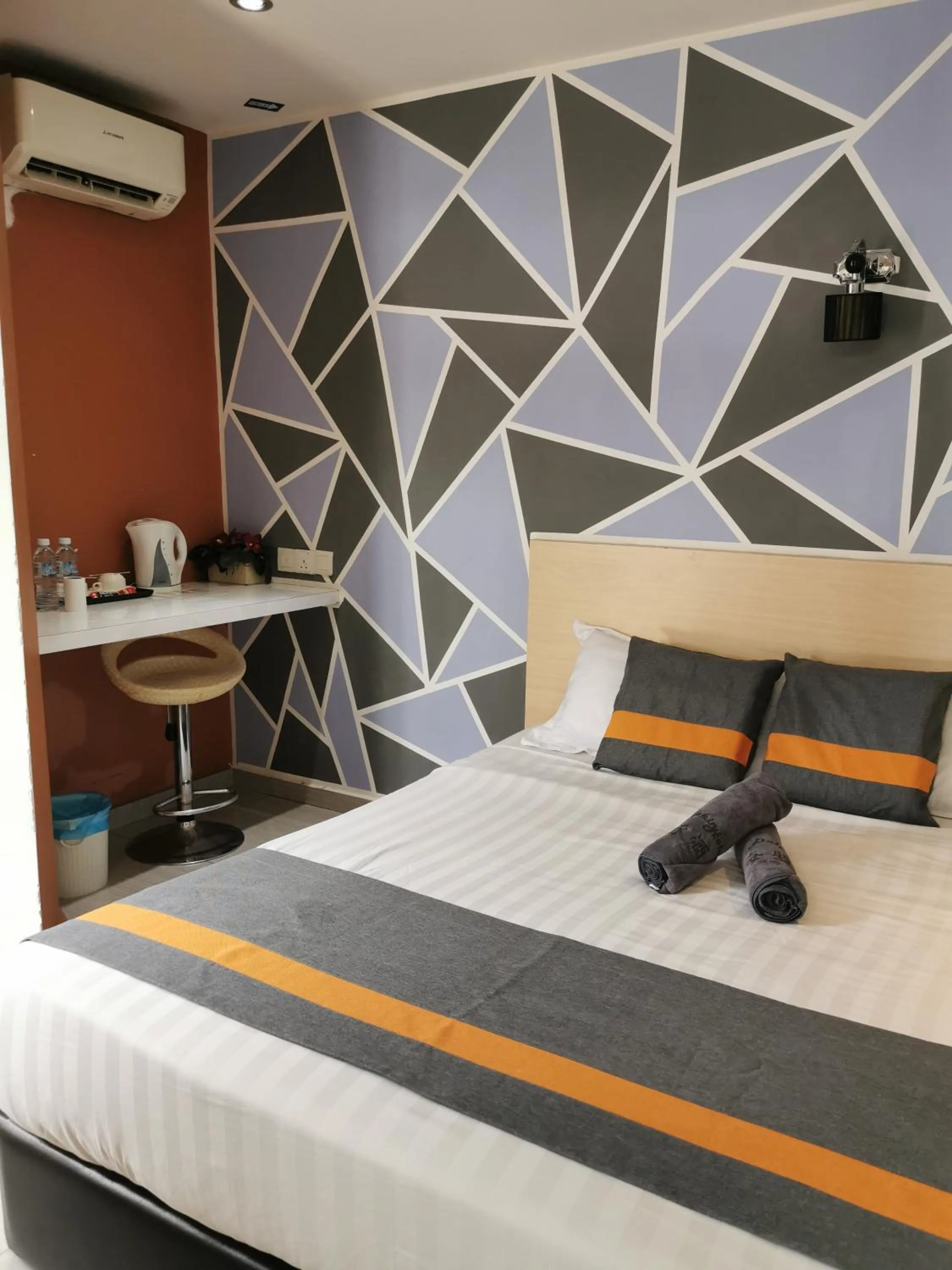 Photo of the whole room, Bed in Dolphin Hotel