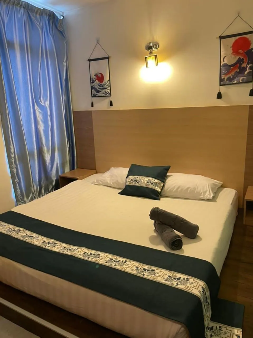 Bed in Dolphin Hotel