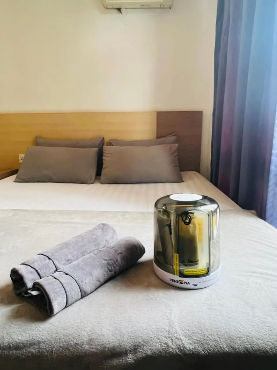 Bed in Dolphin Hotel