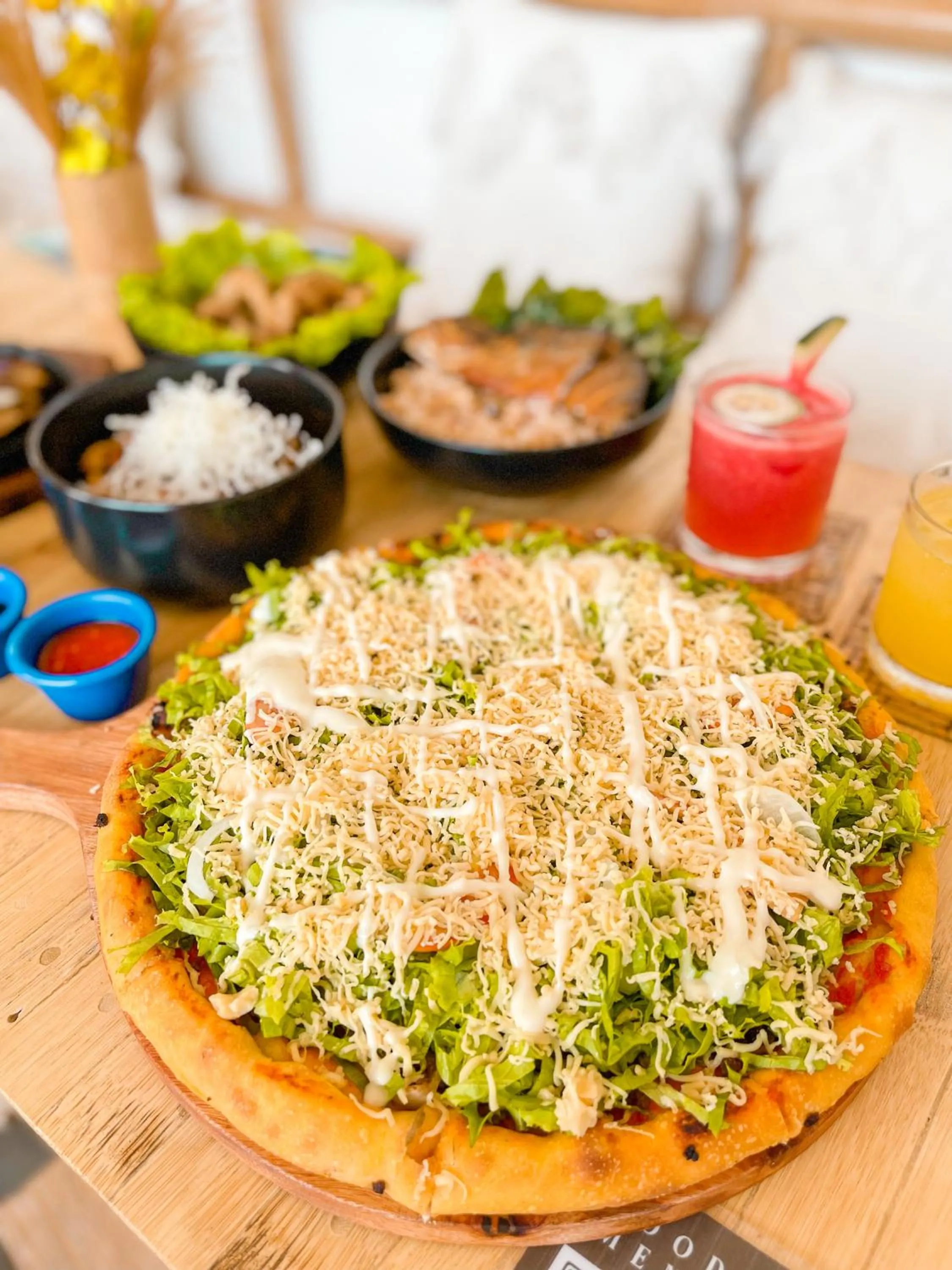 Restaurant/places to eat in Vela Terraces Hotel