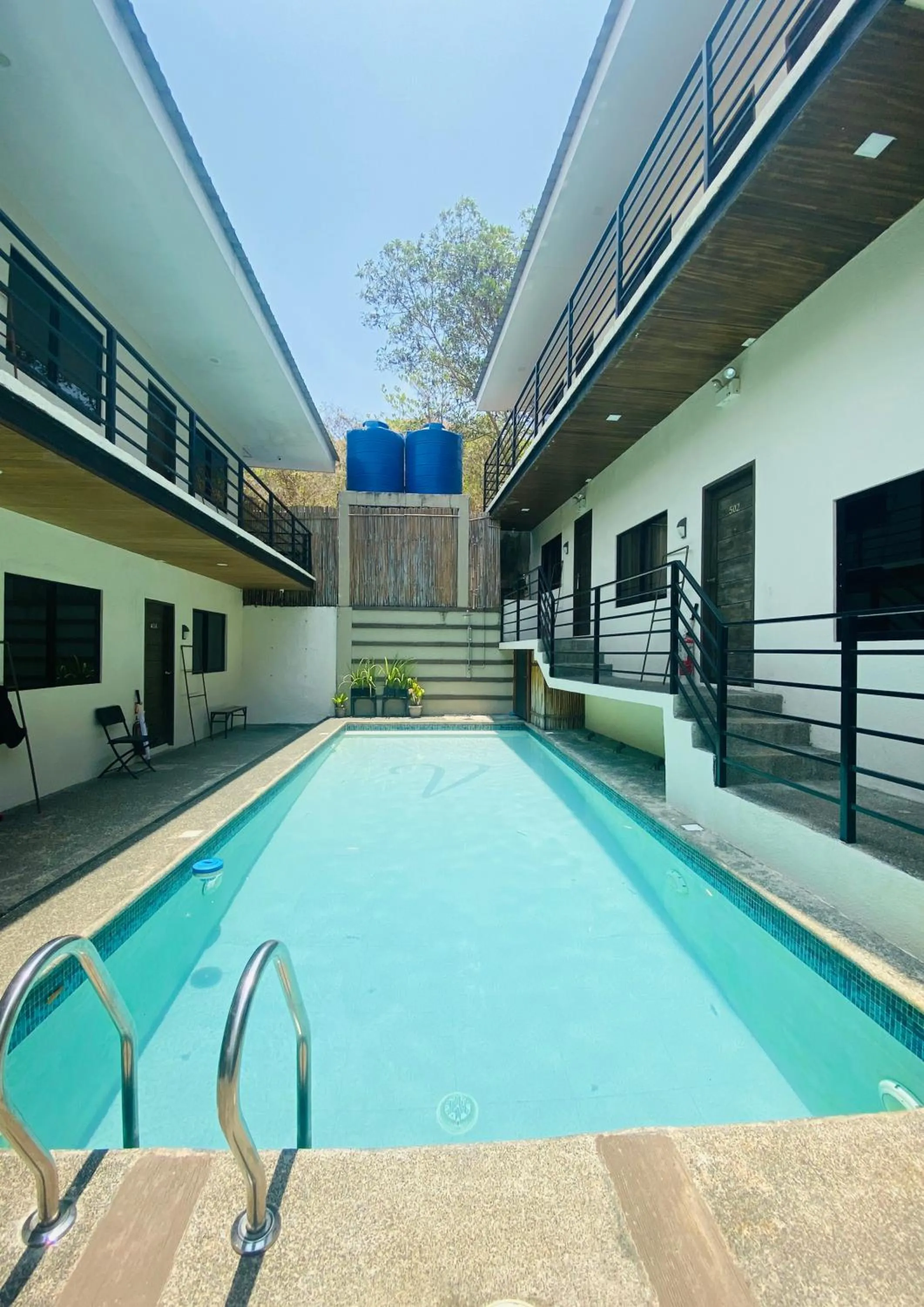 Swimming pool in Vela Terraces Hotel