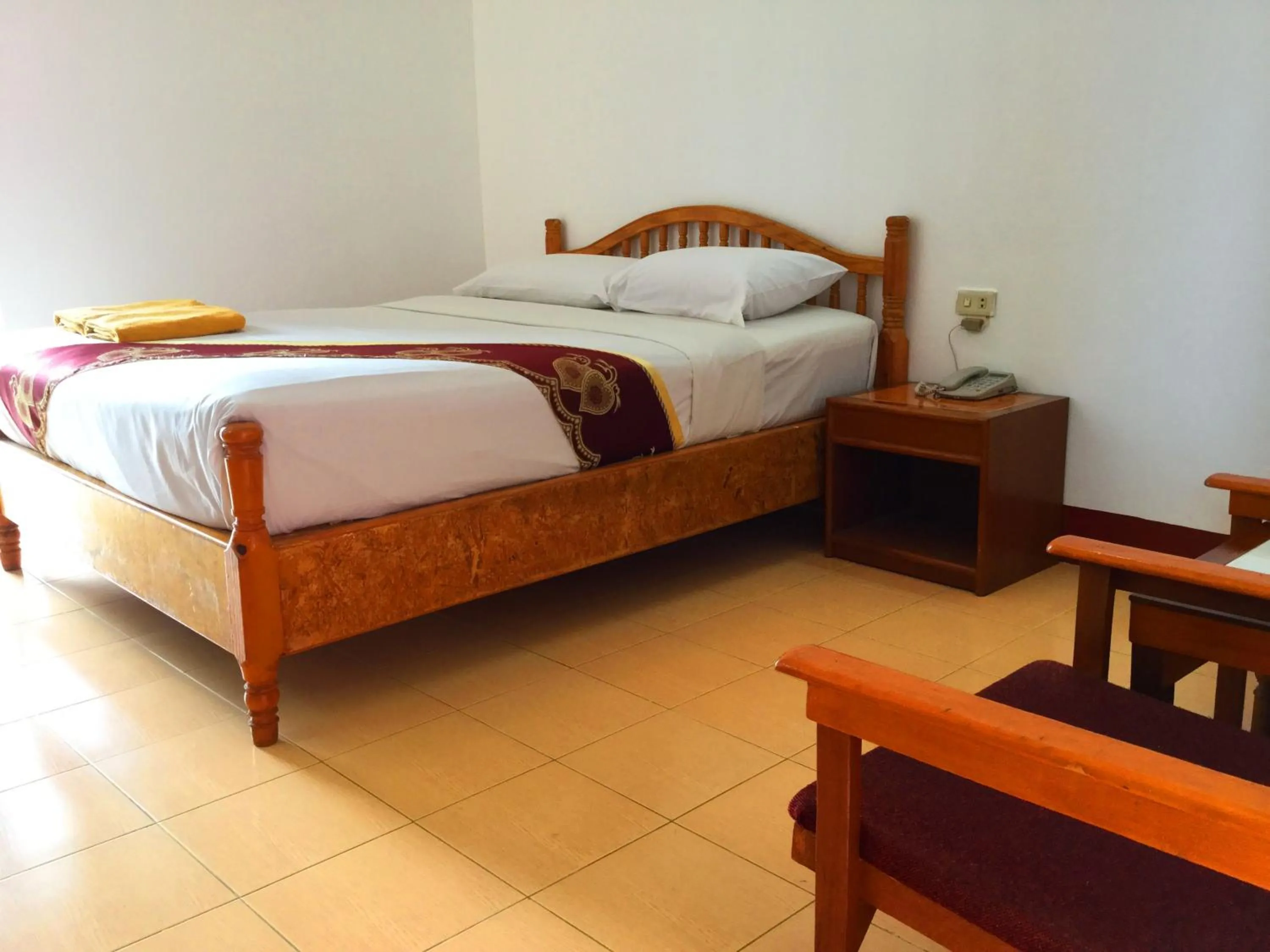 Photo of the whole room, Bed in Bliss Mansion