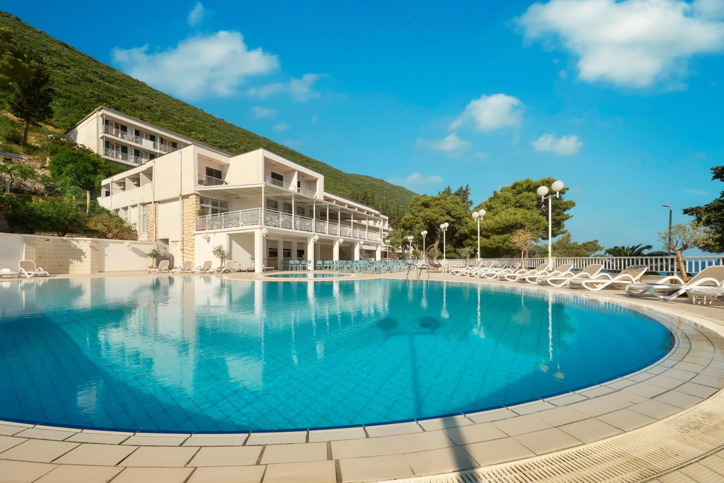 Pool view in Hotel Faraon