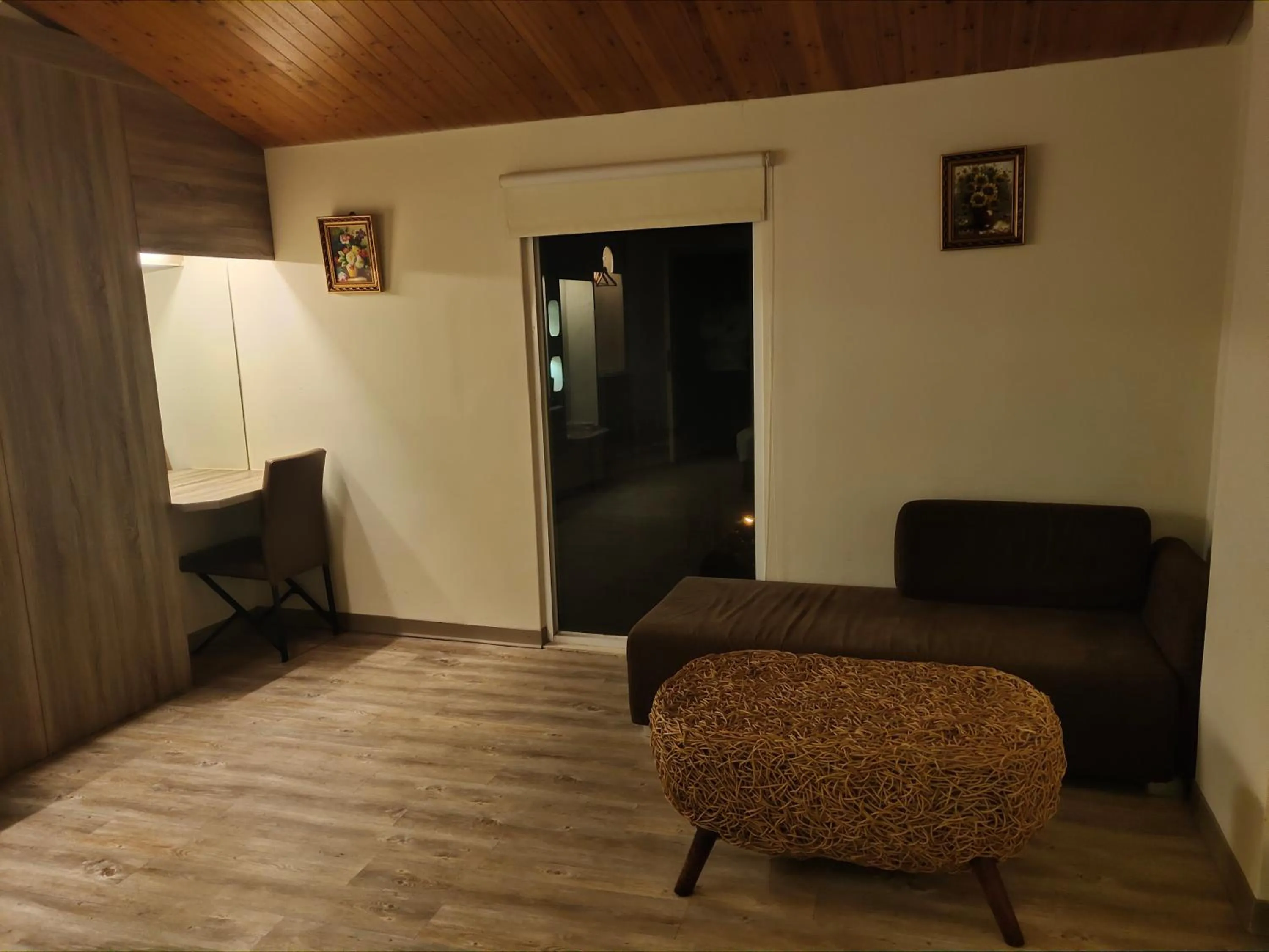 Empire Pacific Hotel龍潭科學園區 六福村 幼獅工業園區 長租旅居