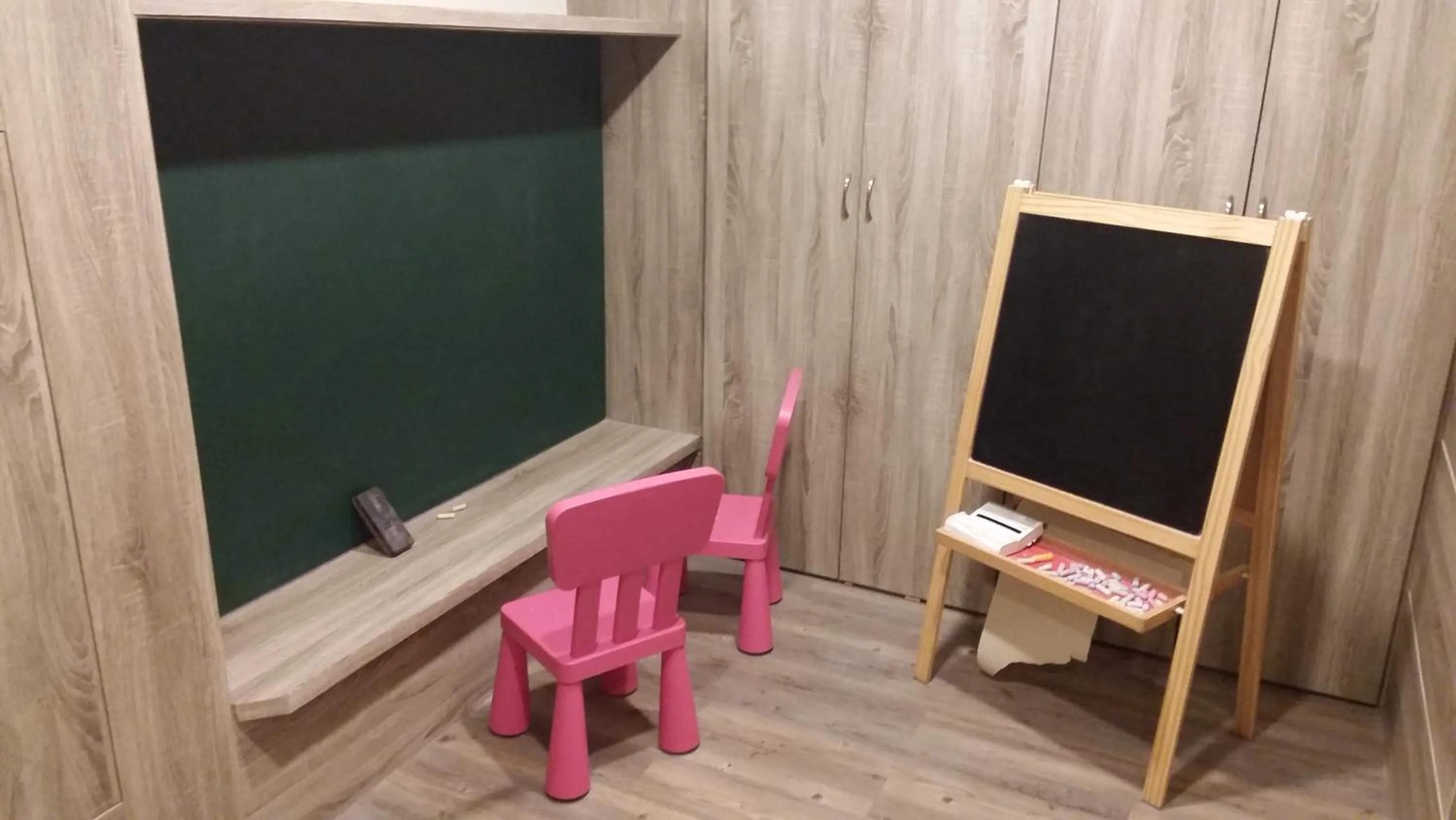 Area and facilities in Empire Pacific Hotel龍潭科學園區 六福村 幼獅工業園區 長租旅居