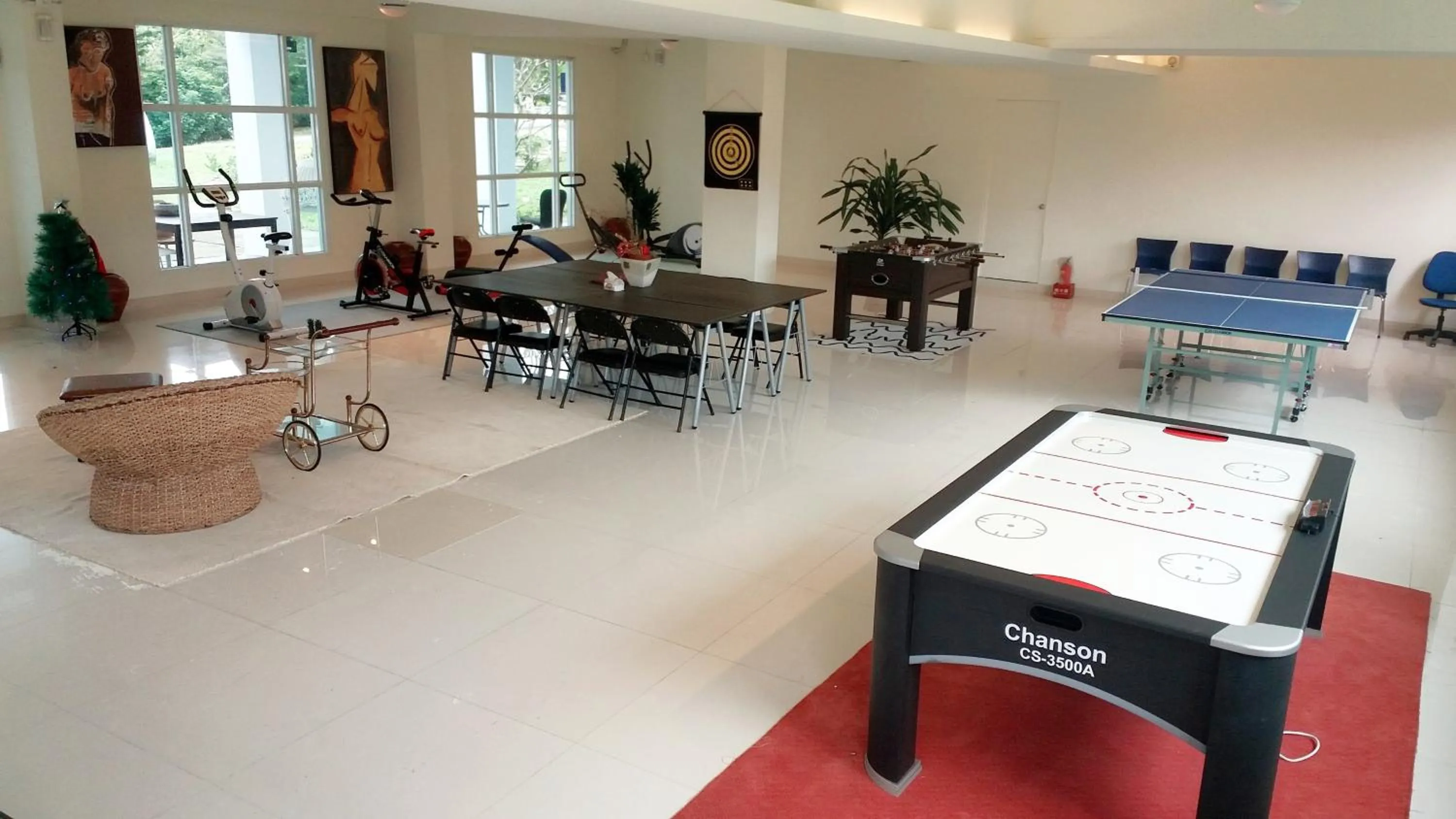 Fitness centre/facilities in Empire Pacific Hotel龍潭科學園區 六福村 幼獅工業園區 長租旅居