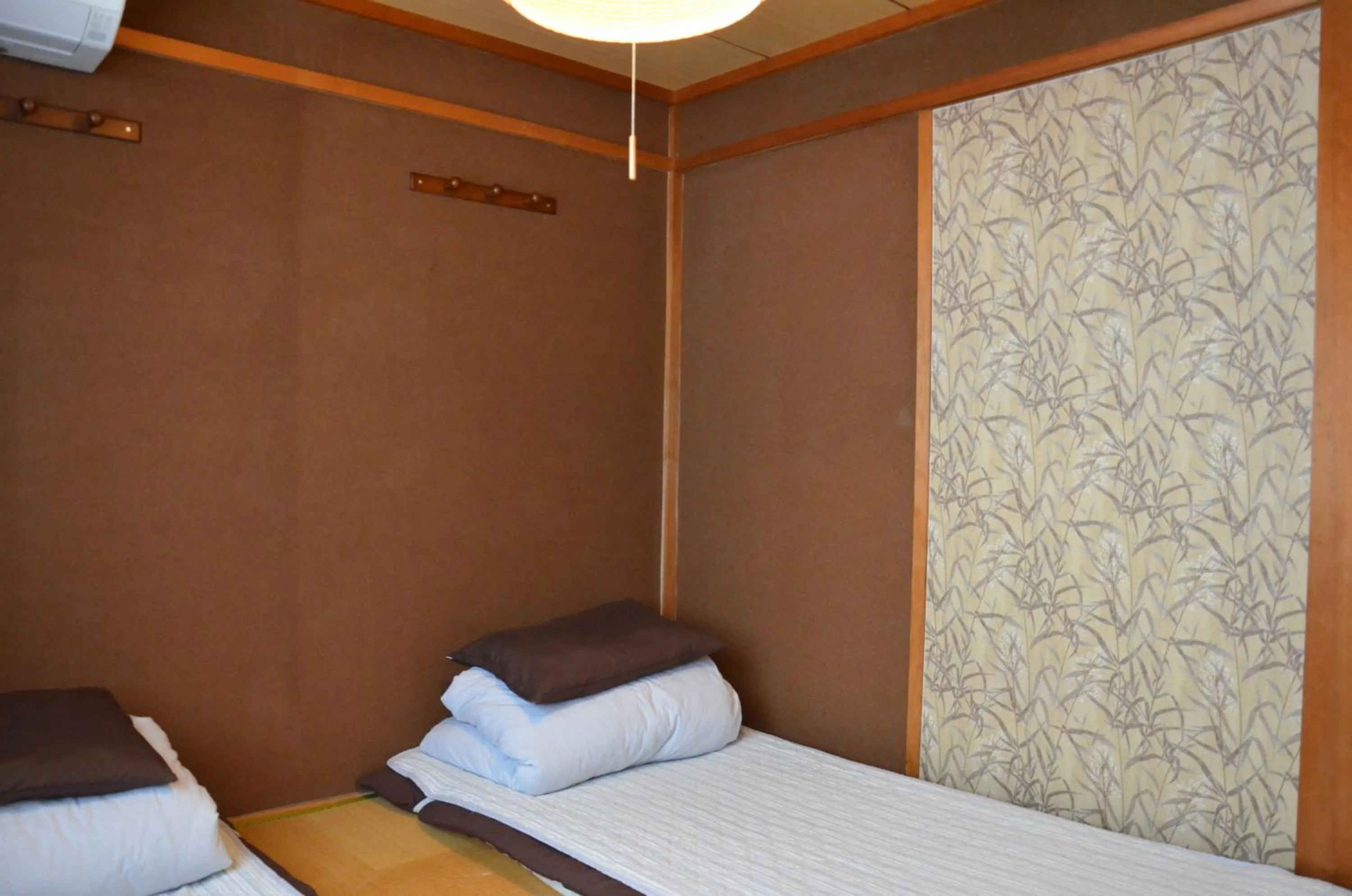 Bed in Peace house Abeno