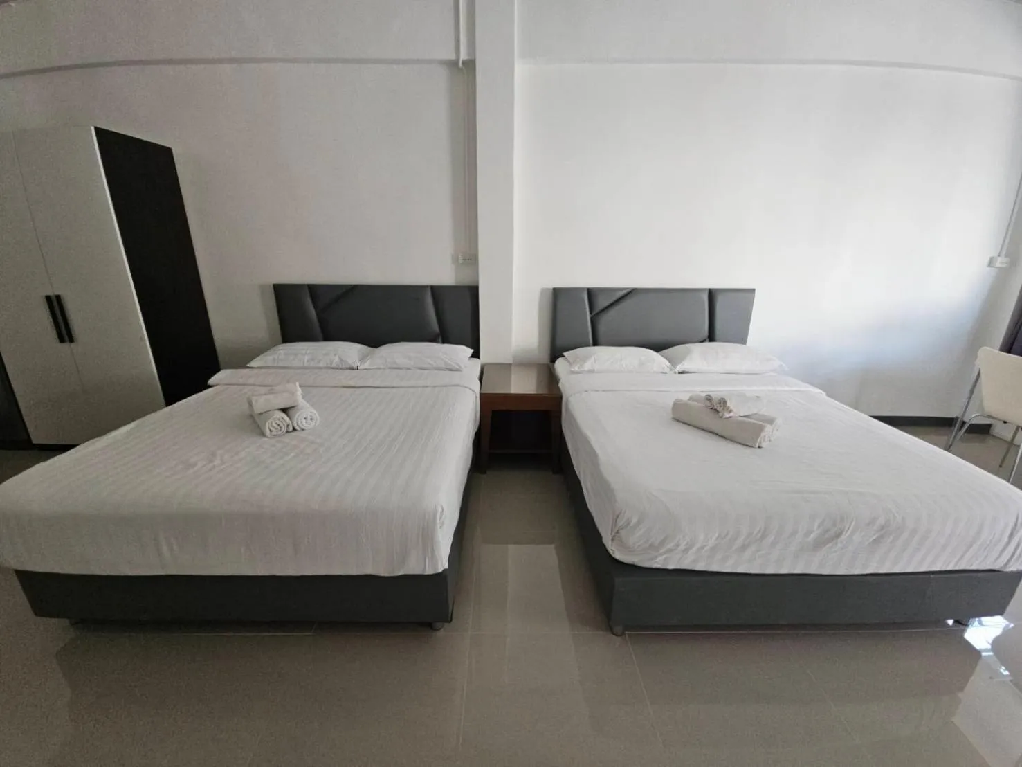 Bed in Loft 21 Apartment Romklao