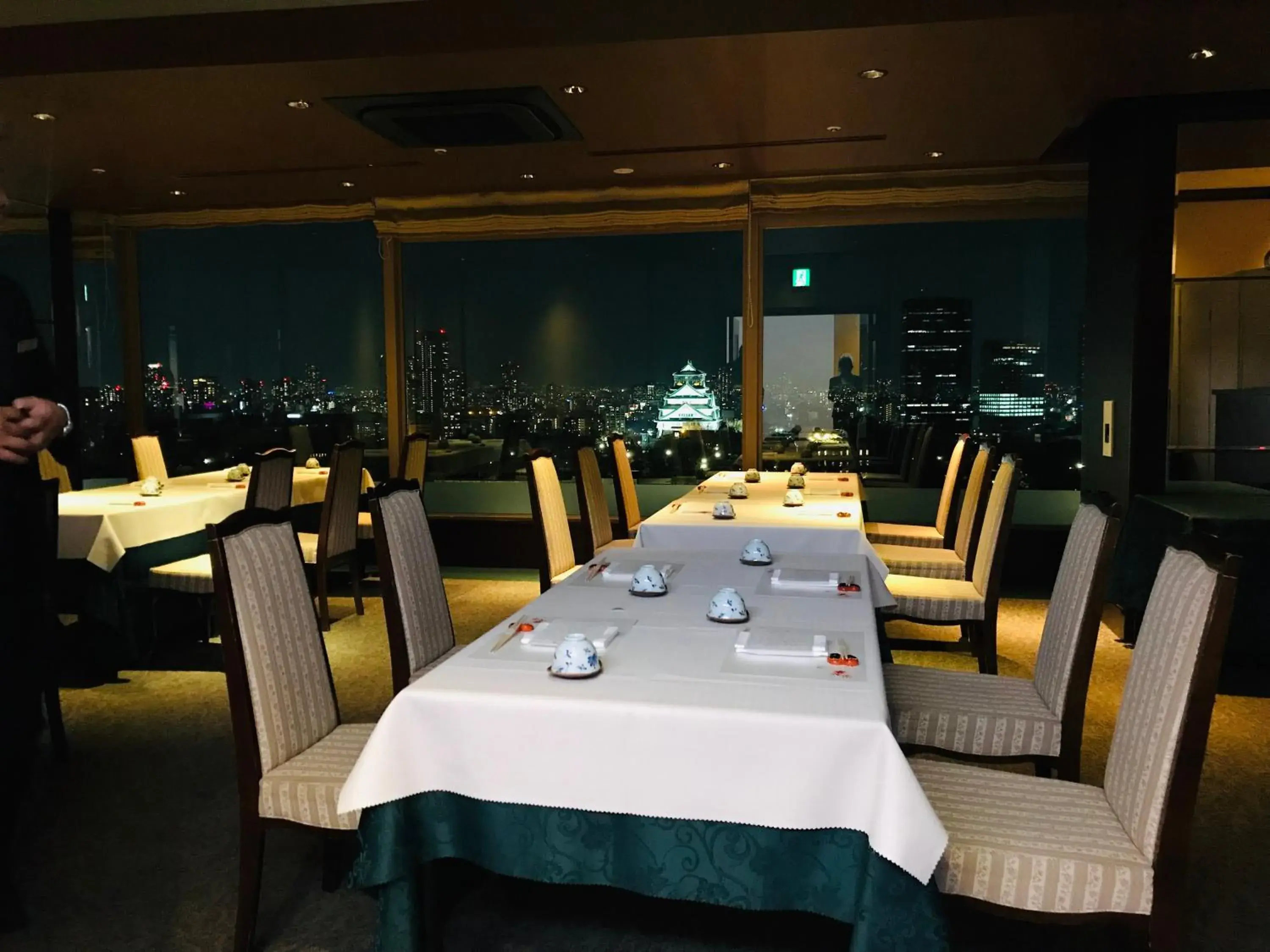 Restaurant/places to eat in KKR Hotel Osaka Restaurant/places to eat in KKR Hotel Osaka