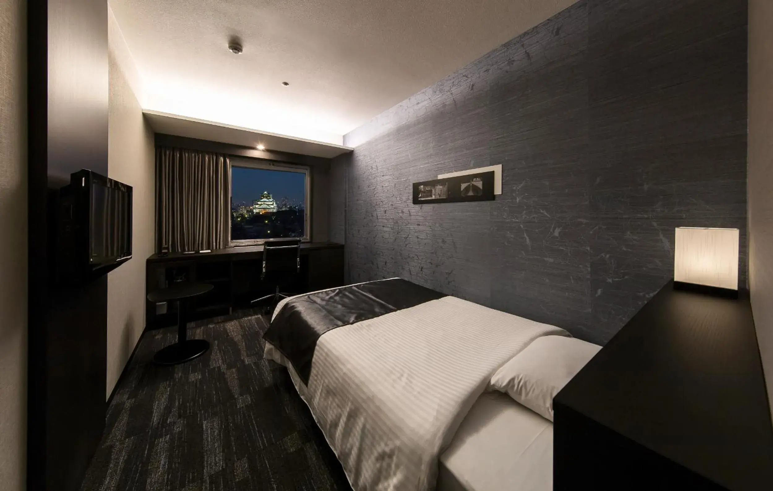 Bed in KKR Hotel Osaka Bed in KKR Hotel Osaka