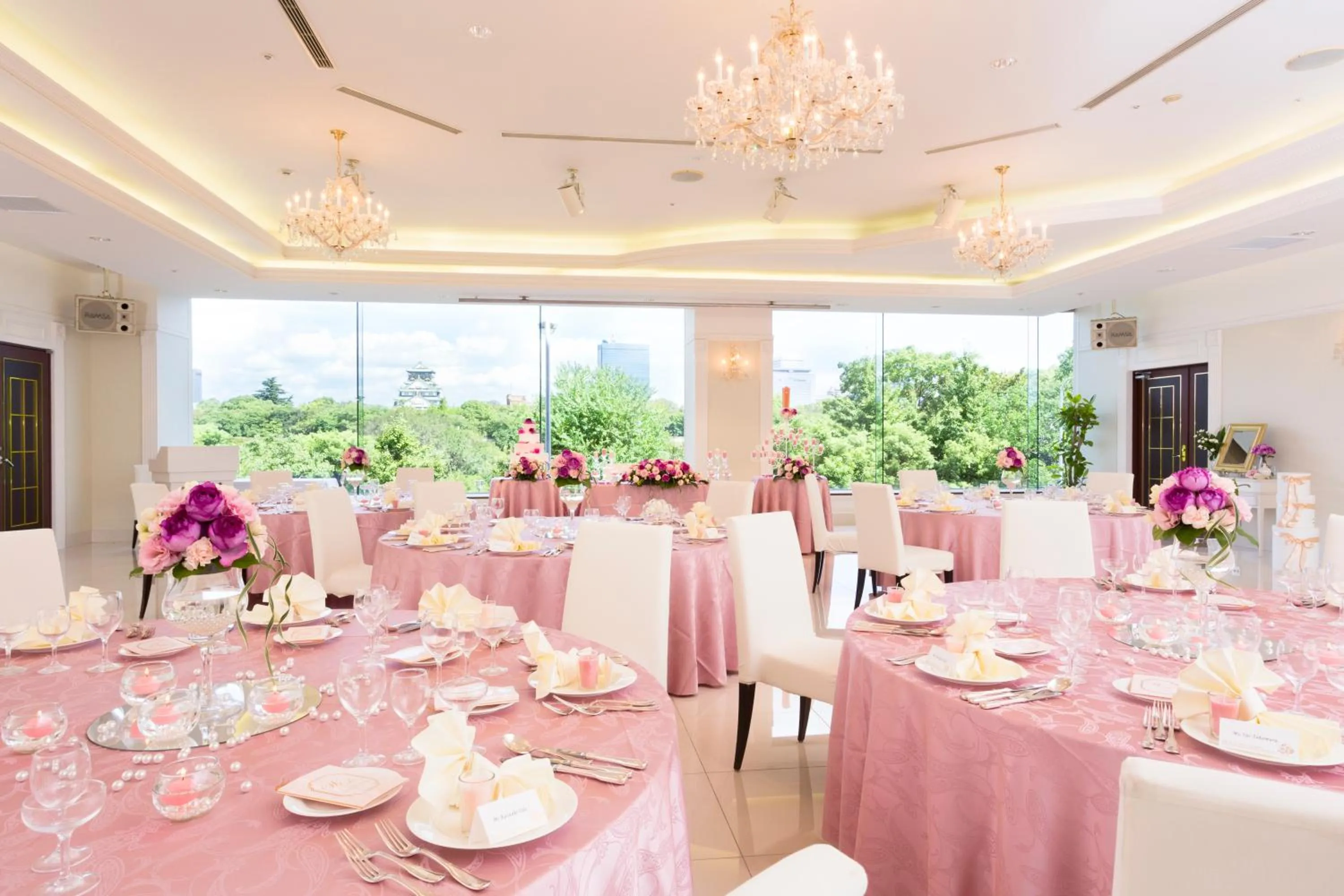 Banquet/Function facilities in KKR Hotel Osaka