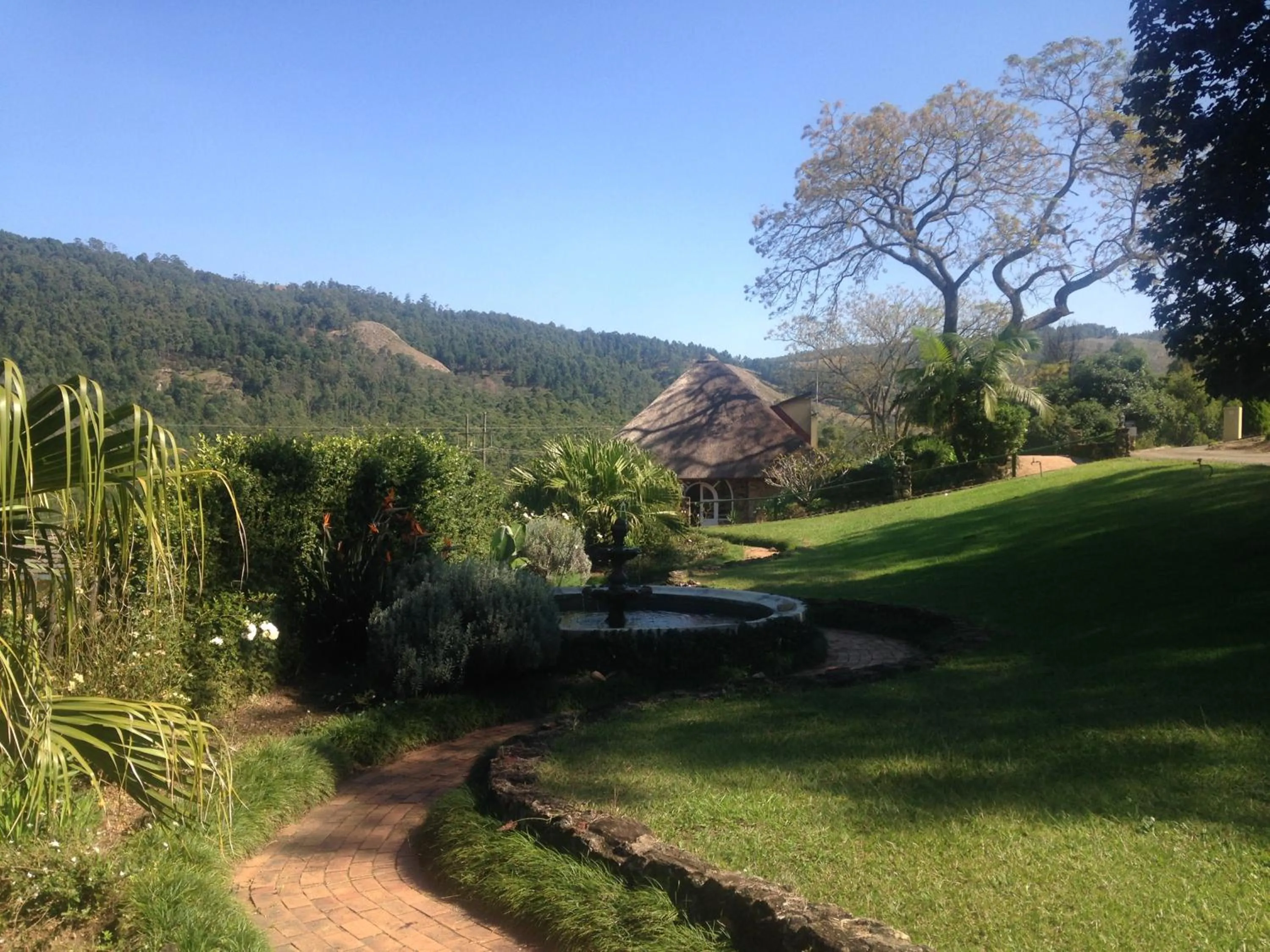 Garden in Emafini Country Lodge