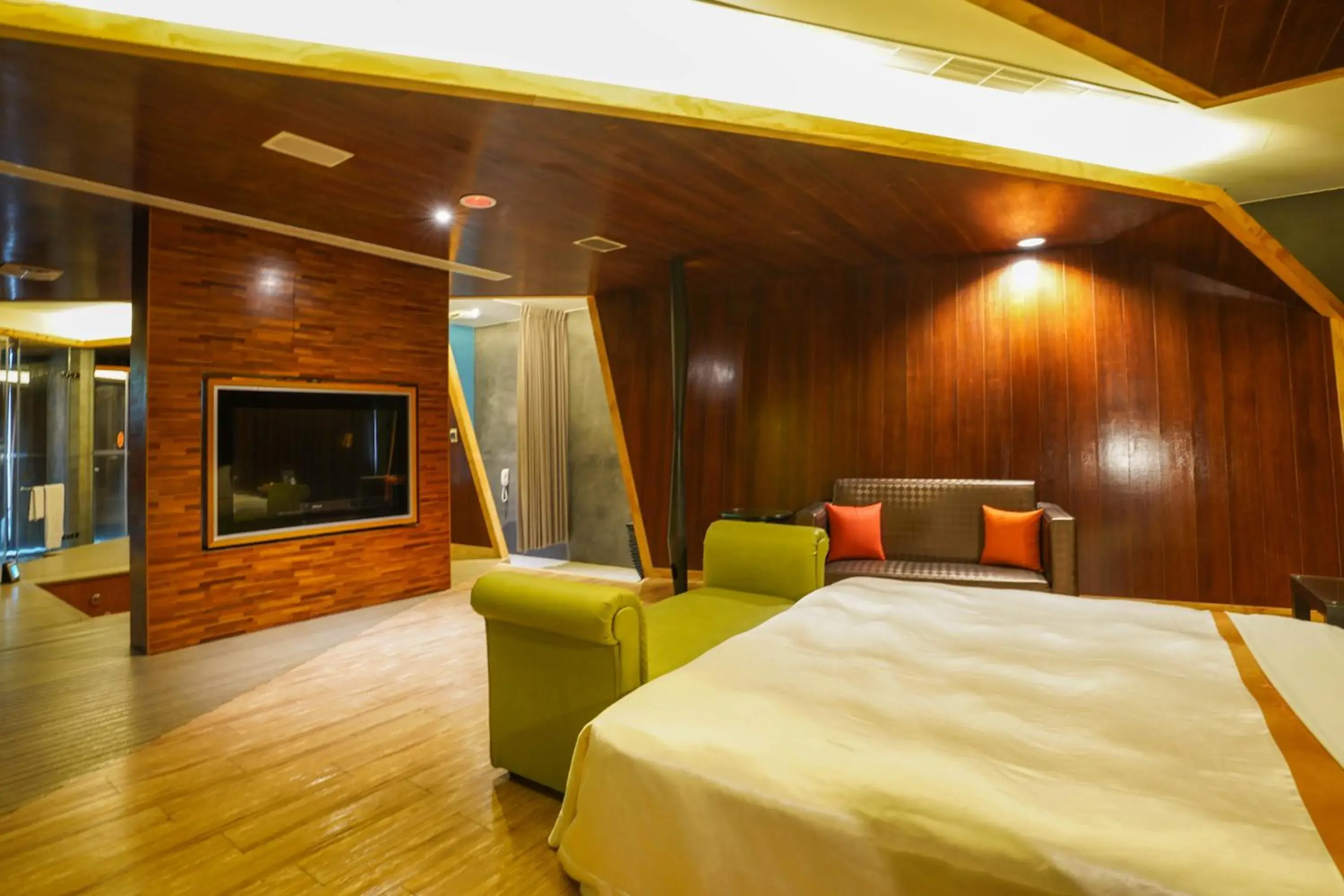 Bed in Moonlight Motel Bed in Moonlight Motel