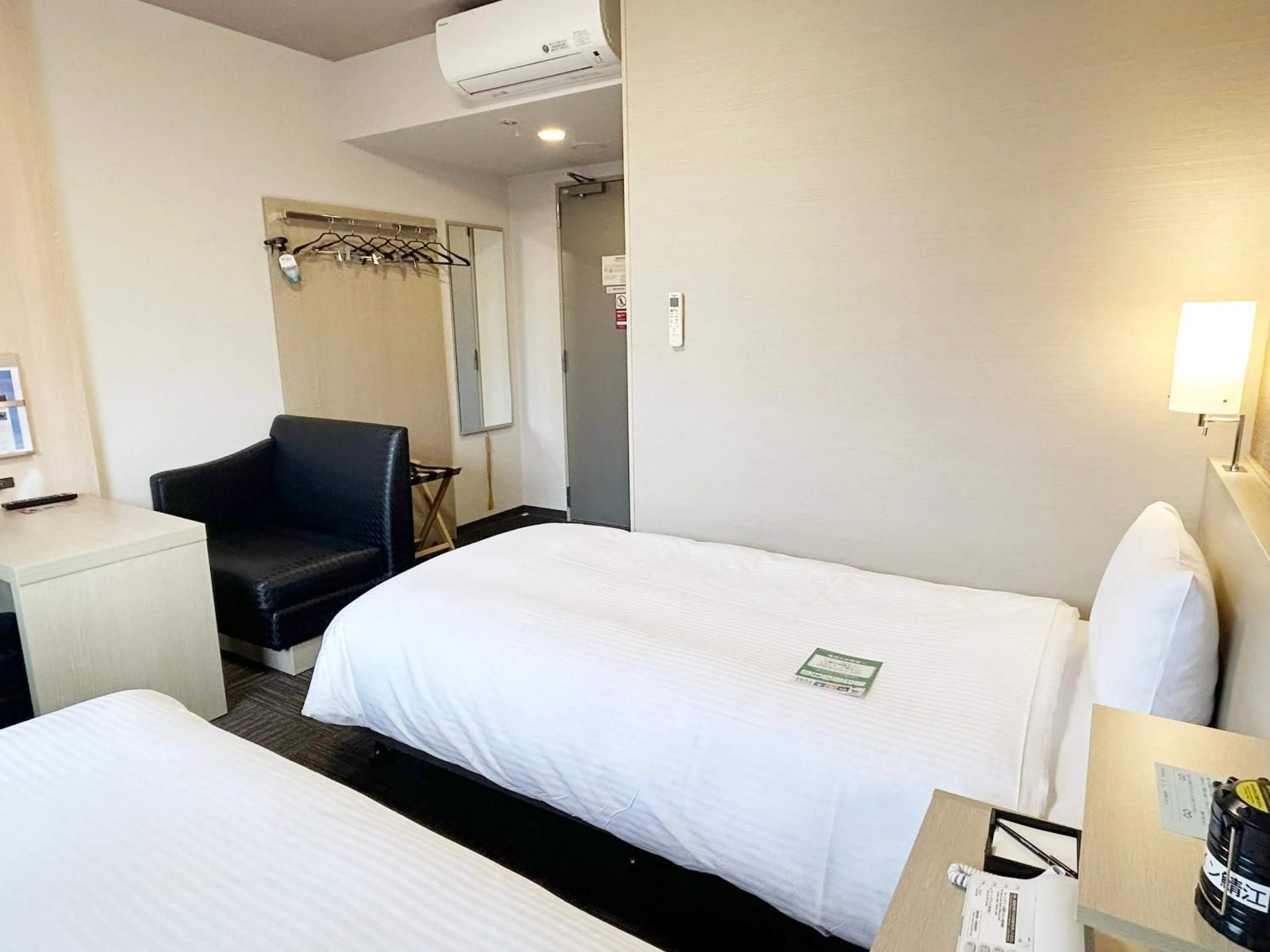 Photo of the whole room, Bed in Hotel Route-Inn Sabae -Kokudou 8 Gou-