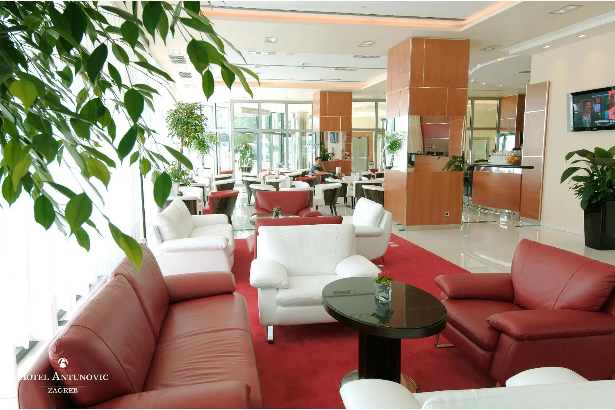Lounge or bar in Hotel Antunovic Zagreb Lounge or bar in Hotel Antunovic Zagreb