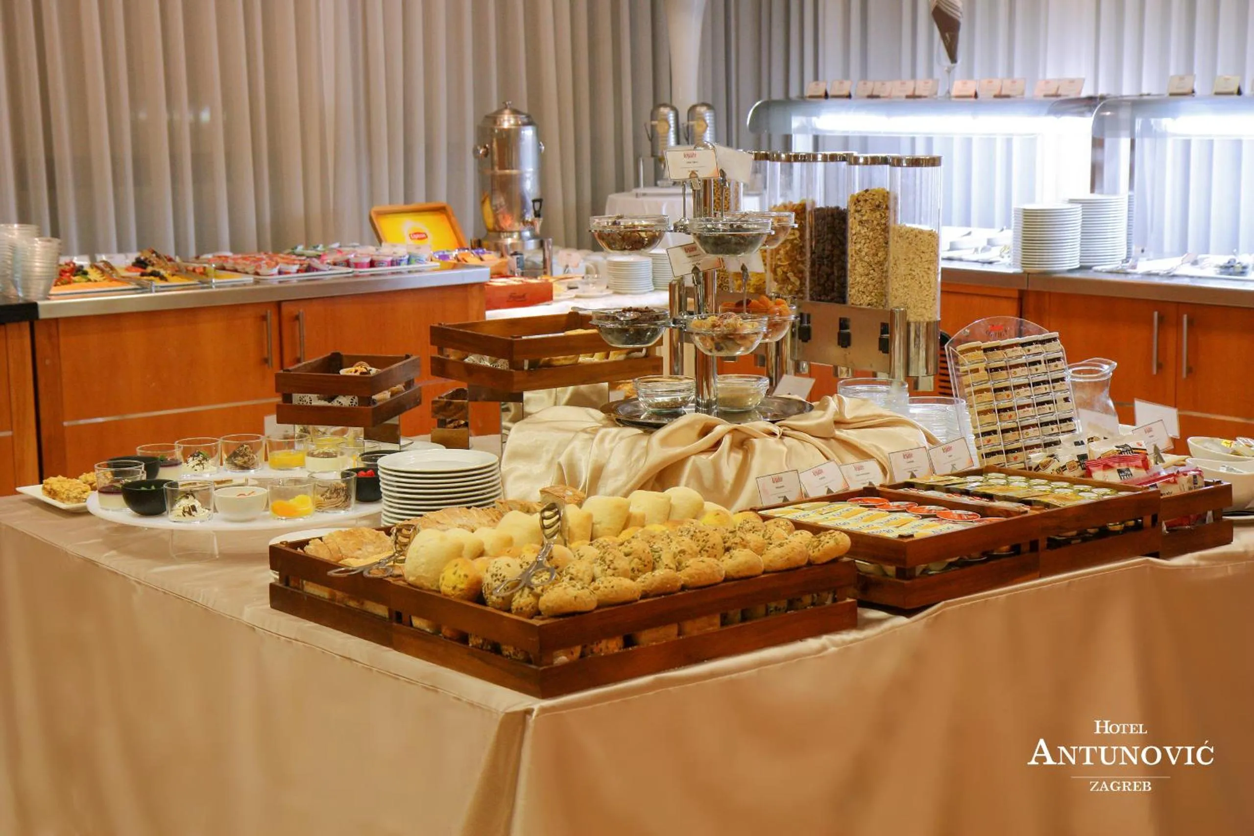 Continental breakfast in Hotel Antunovic Zagreb