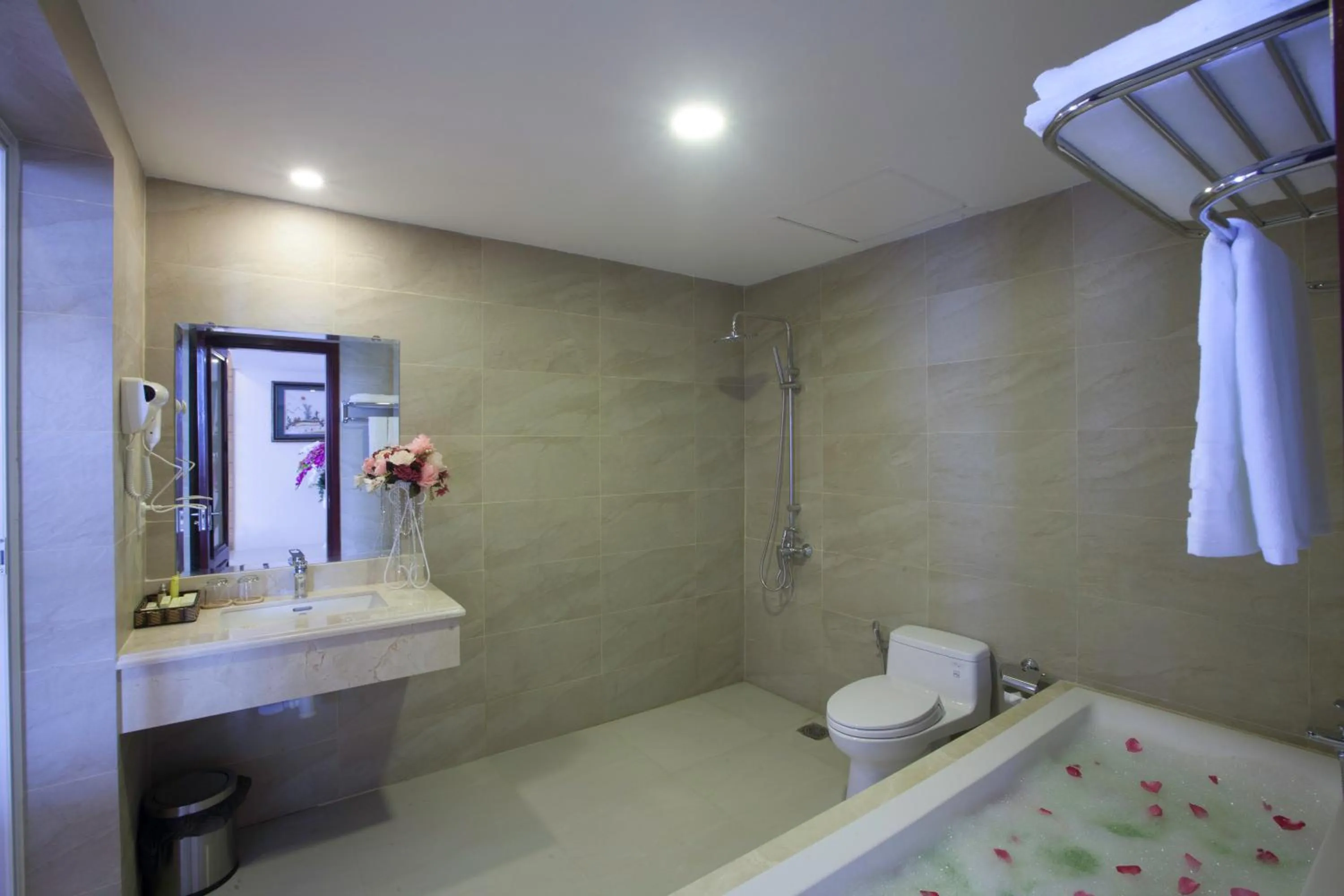 Bedroom in Khanh Linh Hotel