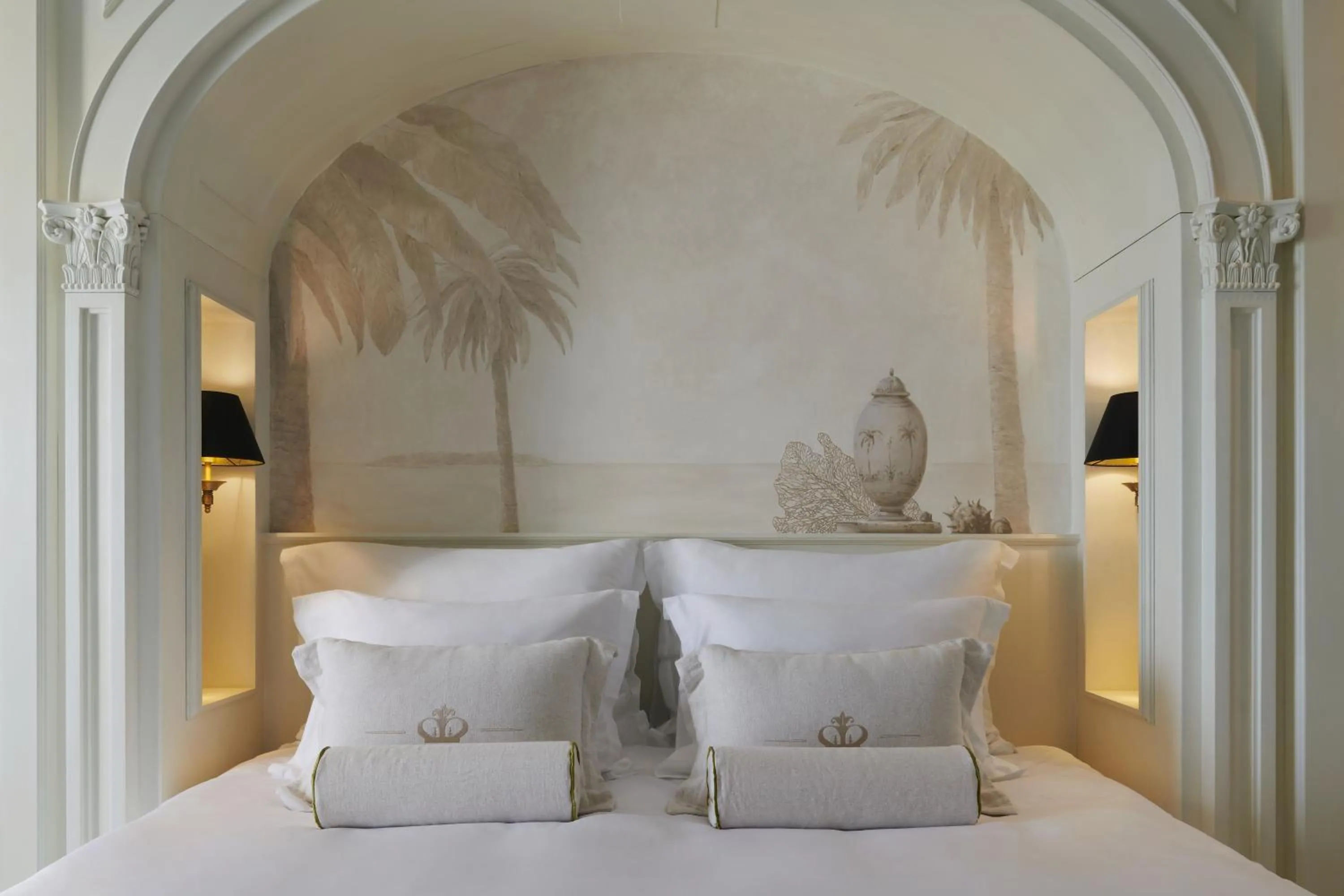 Bed in Palace Elisabeth Hvar Hotel - The Leading Hotels of the World