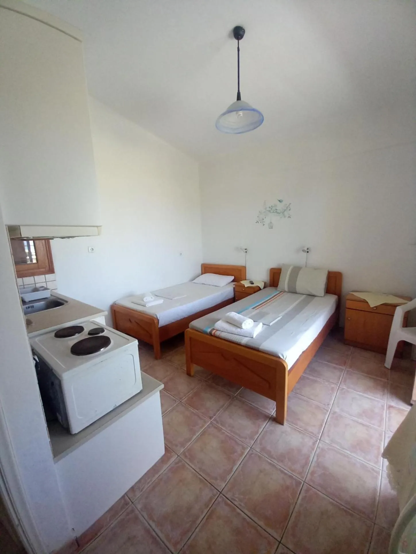 AVRA Apartments & Studios