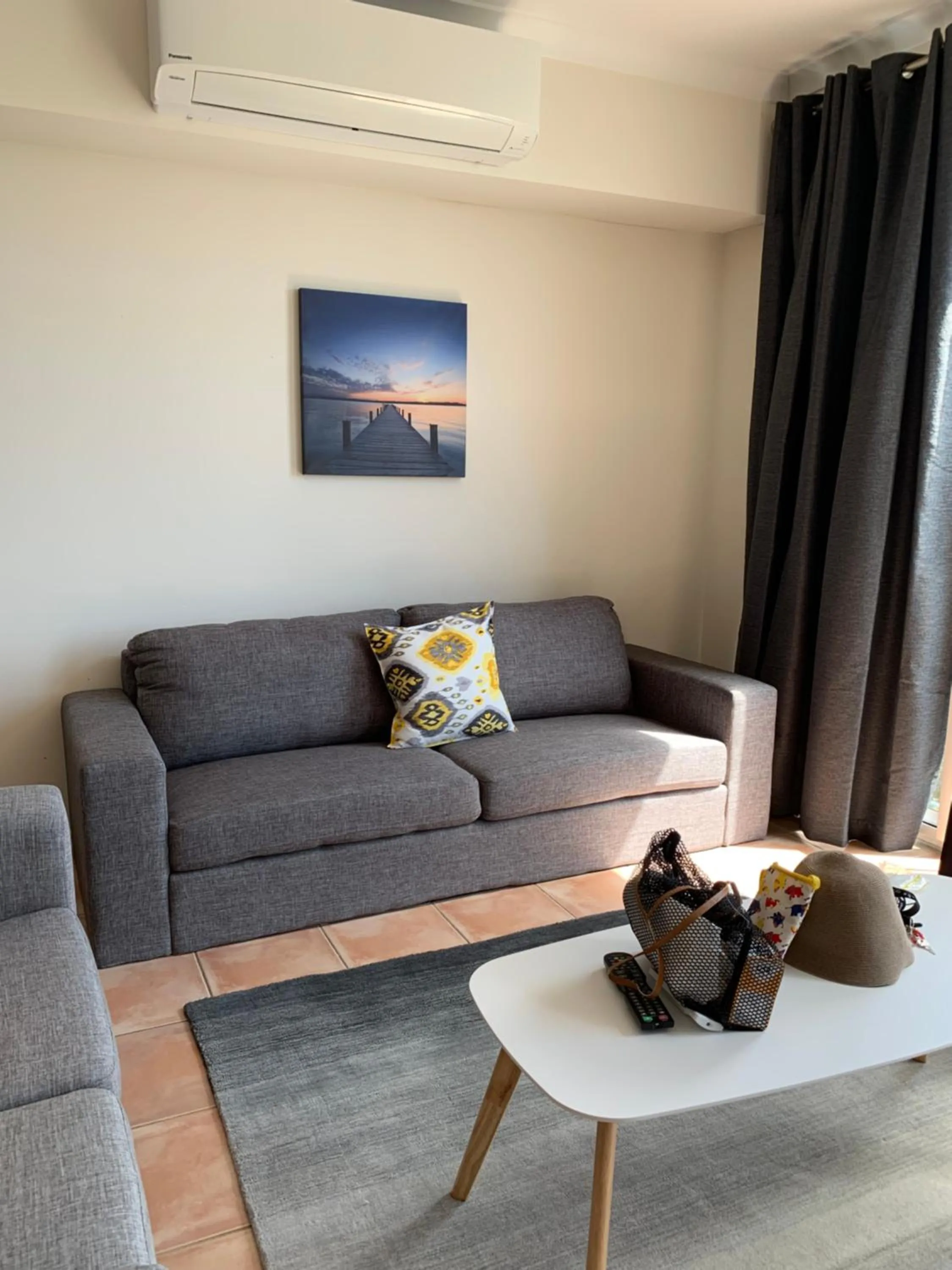 Apollo Quay Holiday Apartment