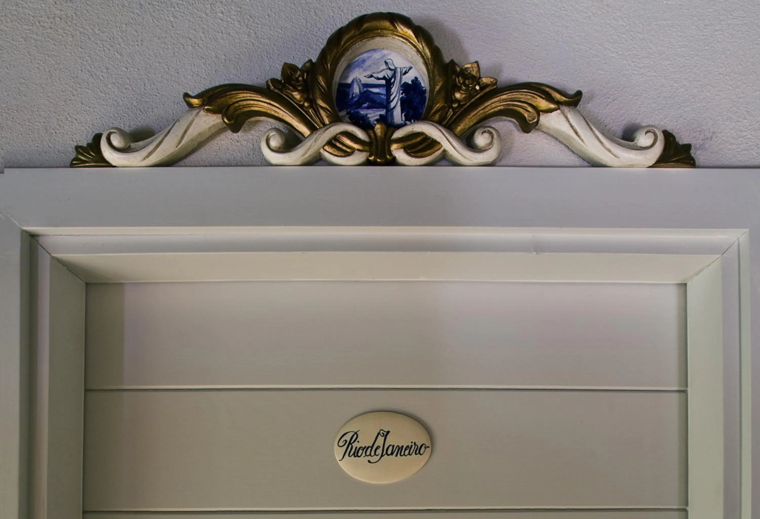 Decorative detail in LM Suites Spagna