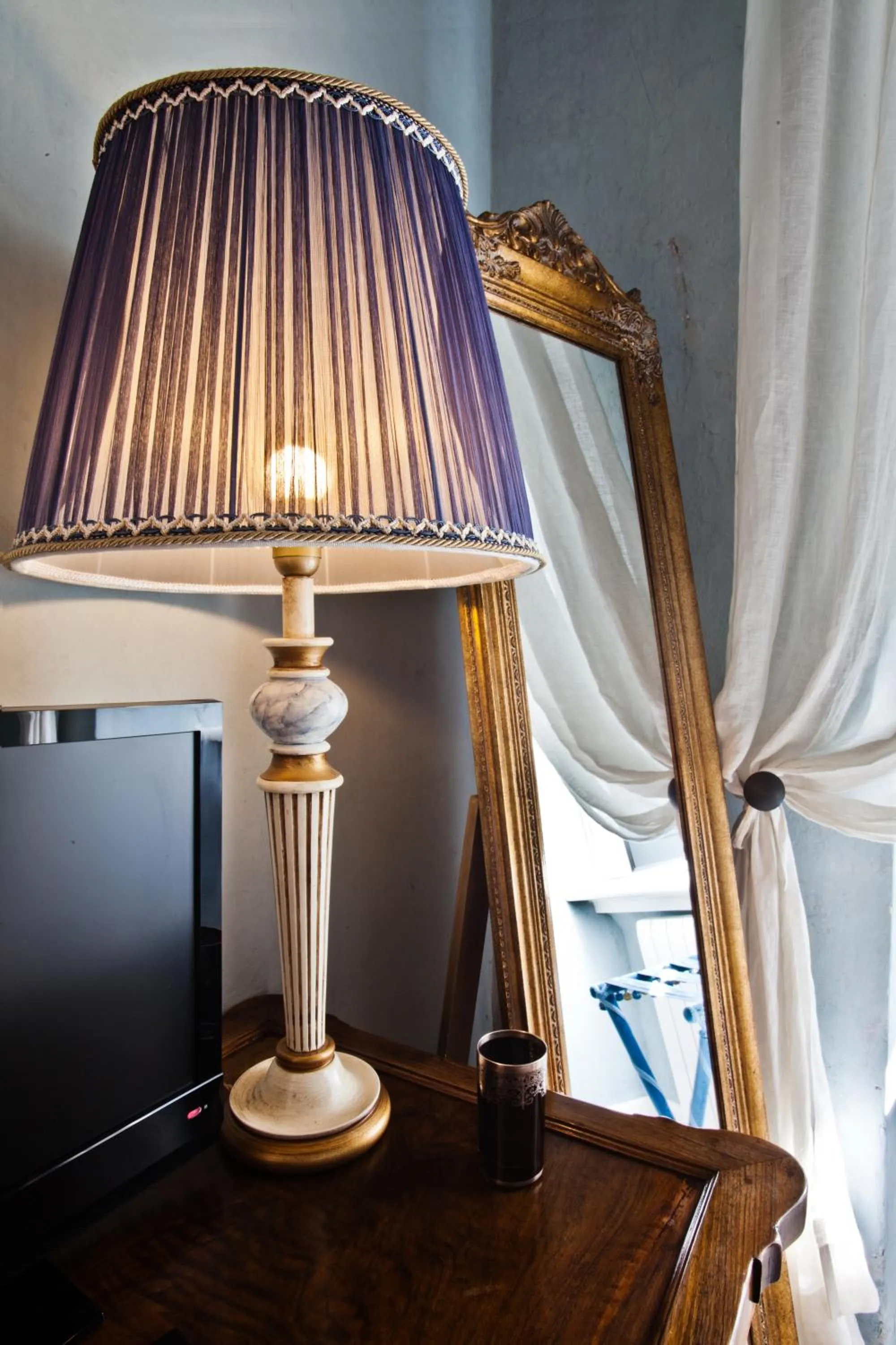 Decorative detail in LM Suites Spagna